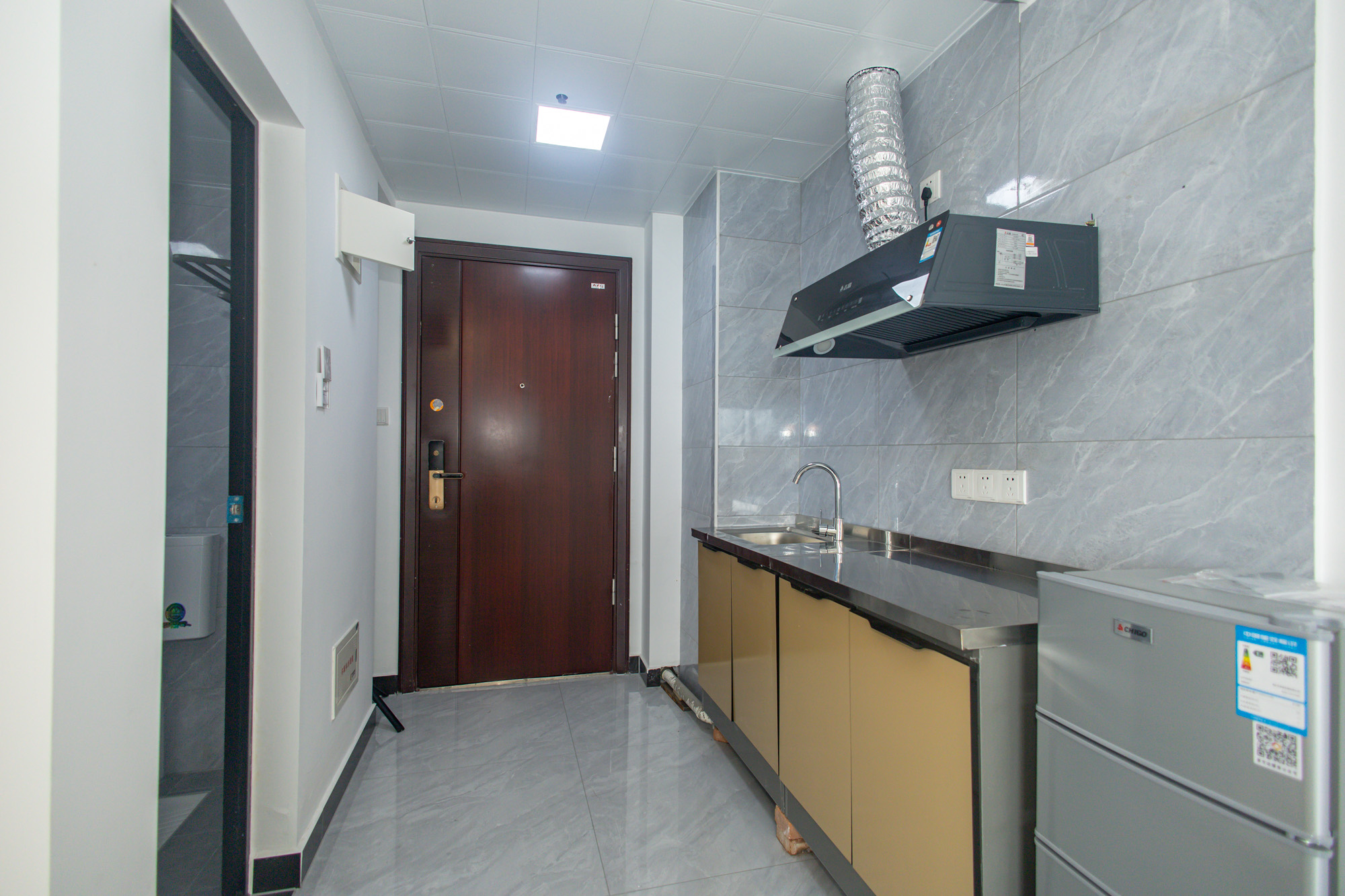 新长海漓湘悦  1室1厅1卫    23.0万 新长海漓湘悦  1室1厅1卫    23.0万厨房