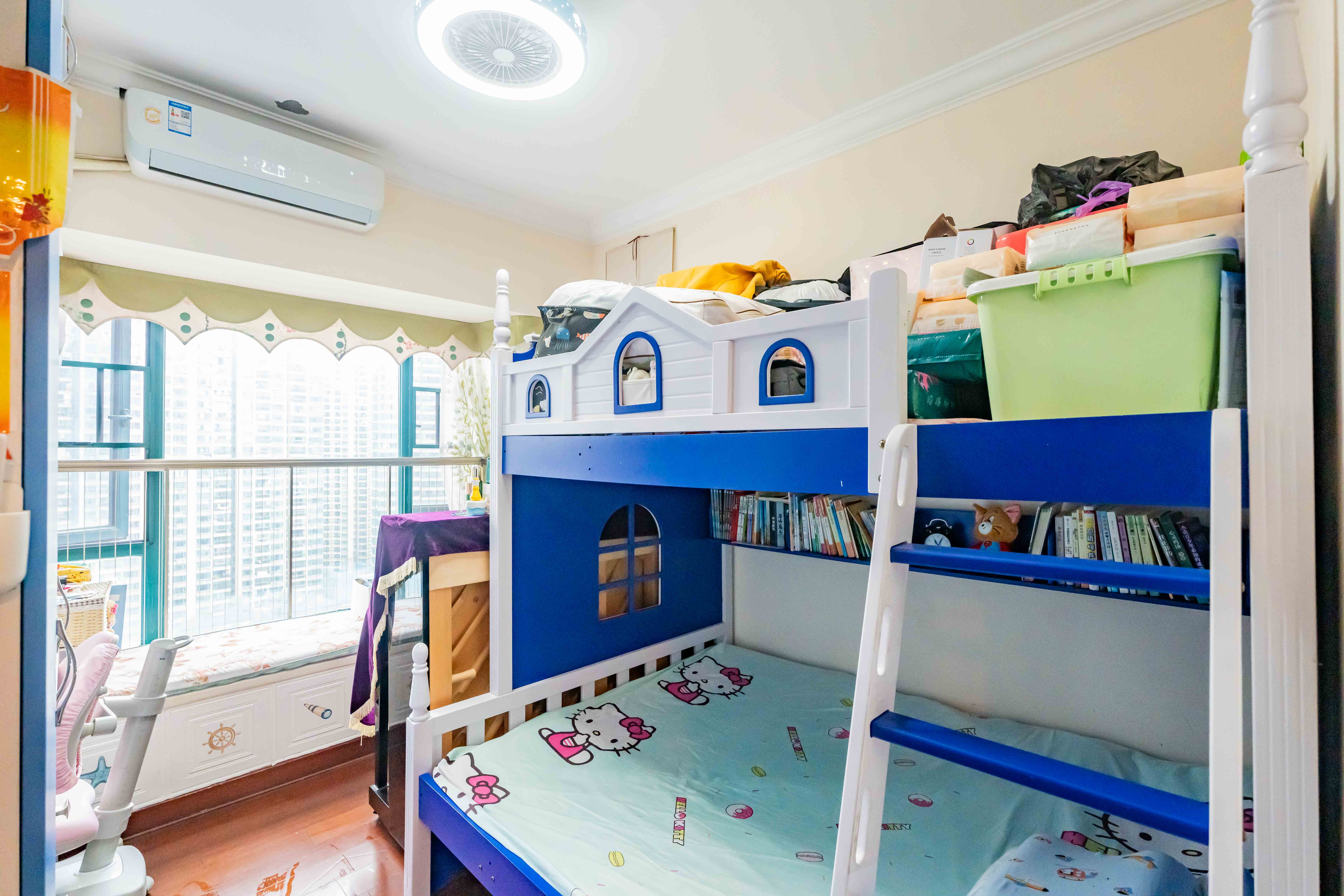 恒大雅苑  3室2厅2卫    118.0万 恒大雅苑  3室2厅2卫    118.0万卧室