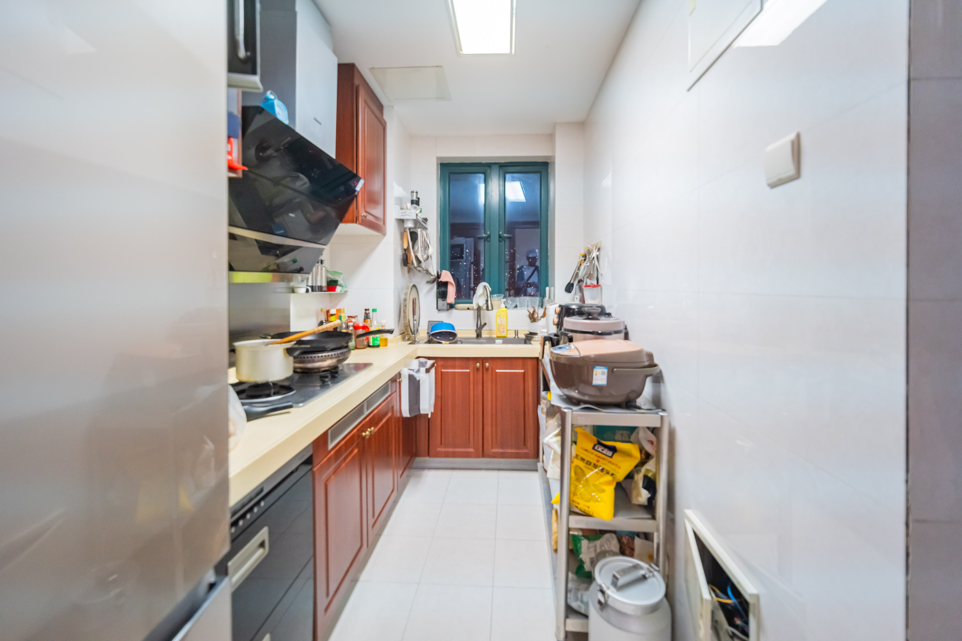 恒大绿洲 3室2厅2卫 185.00万 恒大绿洲 3室2厅2卫 185.00万厨房