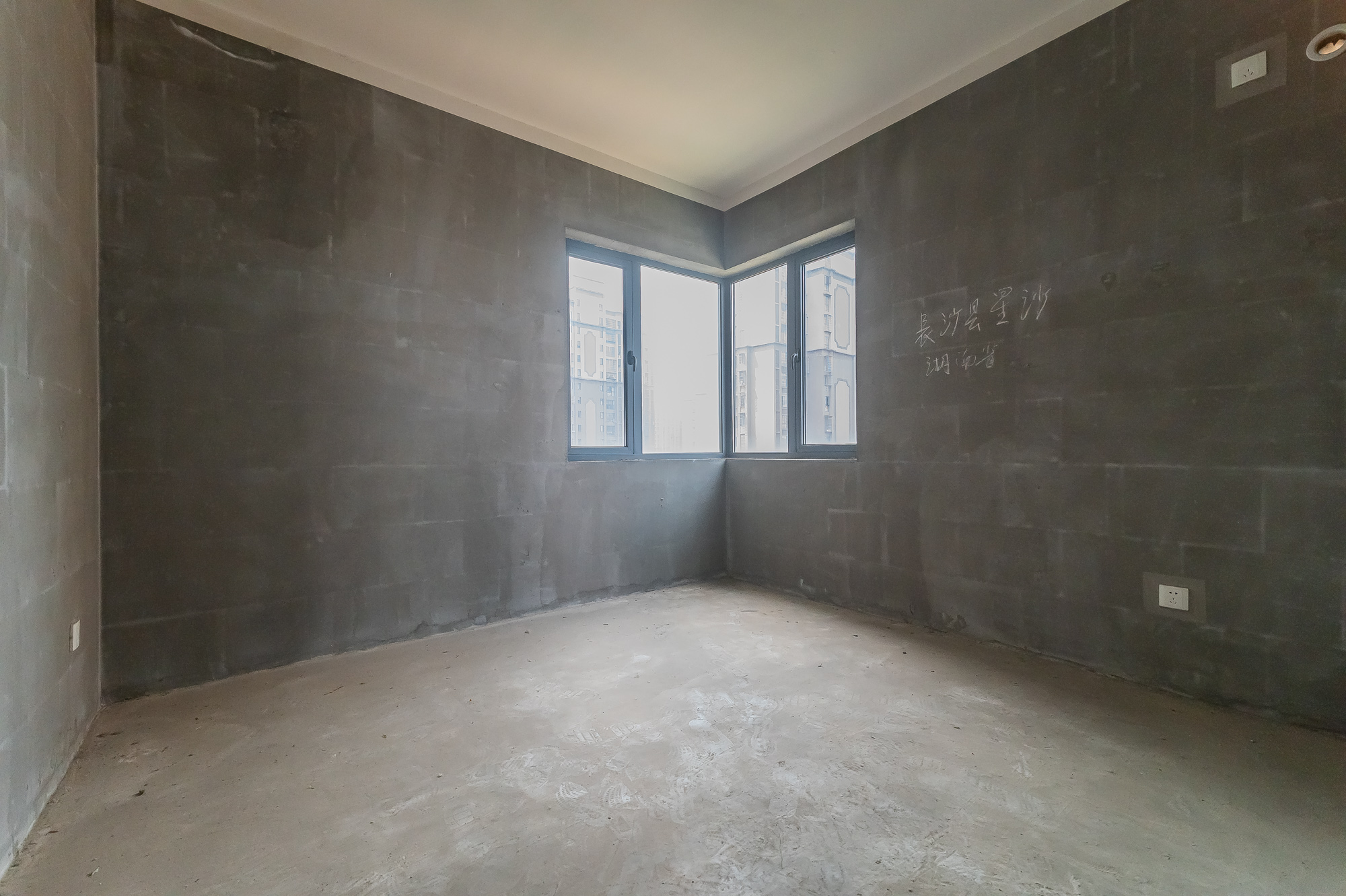 恒基凯旋门三期  3室2厅1卫    75.8万 恒基凯旋门三期  3室2厅1卫    75.8万其他