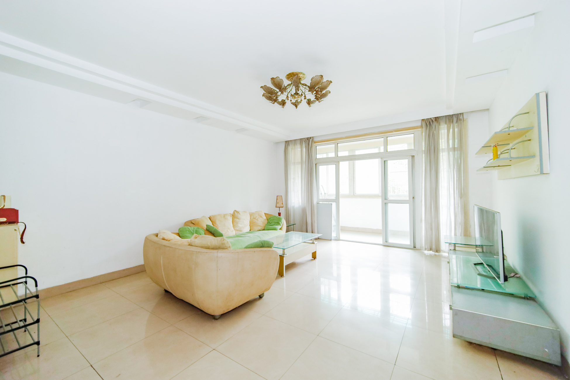 湘樟园小区(湘樟家园) 3室2厅1卫 55.8万 湘樟园小区(湘樟家园) 3室2厅1卫 55.8万客厅