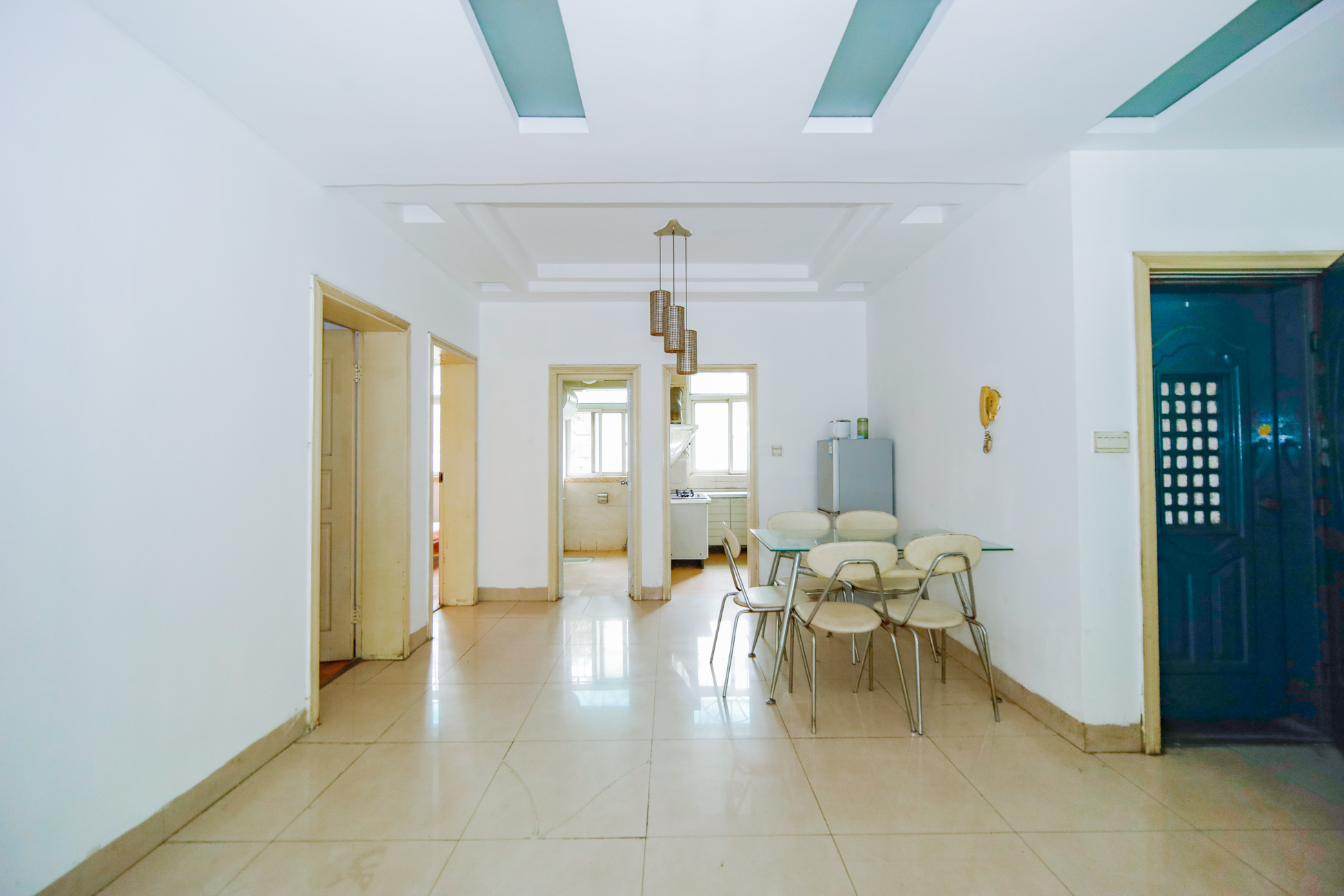 湘樟园小区(湘樟家园) 3室2厅1卫 55.8万 湘樟园小区(湘樟家园) 3室2厅1卫 55.8万客厅