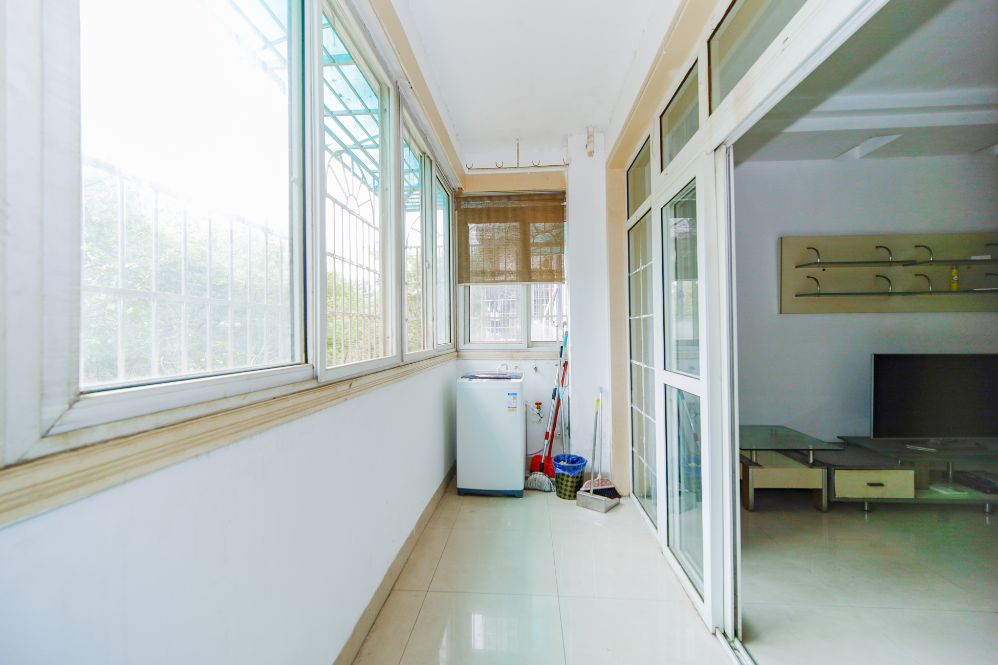 湘樟园小区(湘樟家园) 3室2厅1卫 55.8万 湘樟园小区(湘樟家园) 3室2厅1卫 55.8万阳台