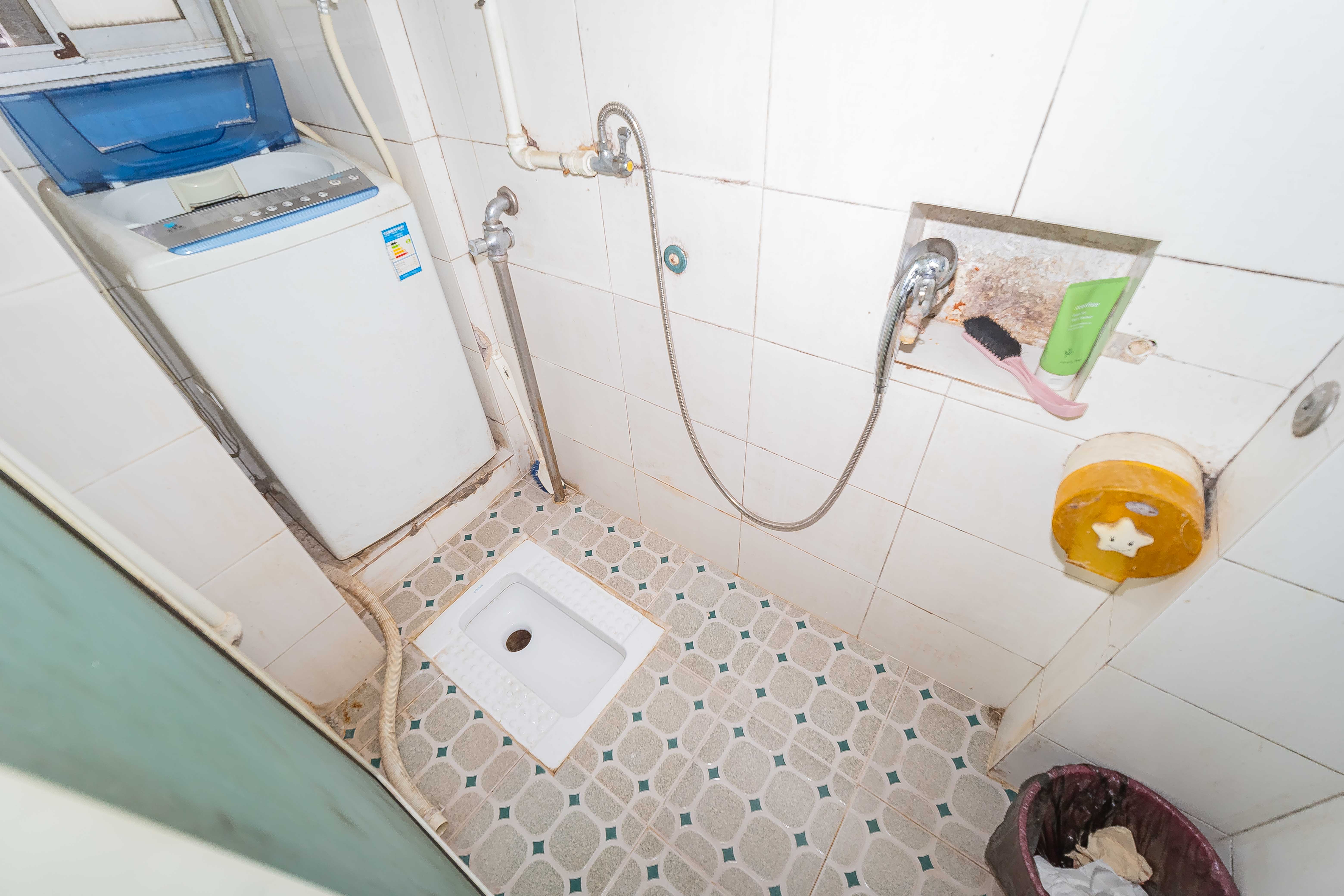 向东南社区 2室1厅1卫 30.9万 向东南社区 2室1厅1卫 30.9万其他