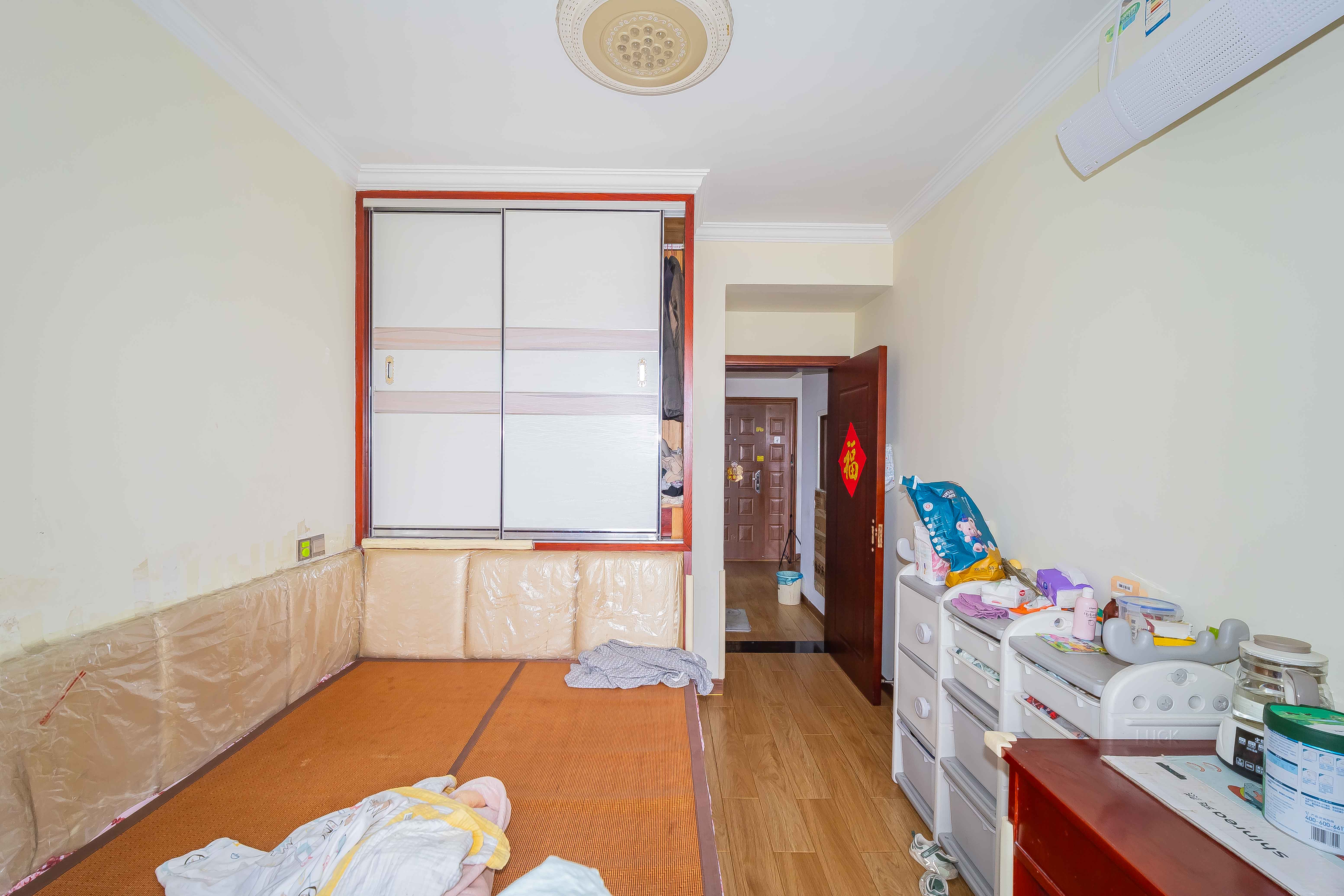 三重星都心 1室2厅1卫 61.8万 三重星都心 1室2厅1卫 61.8万卧室