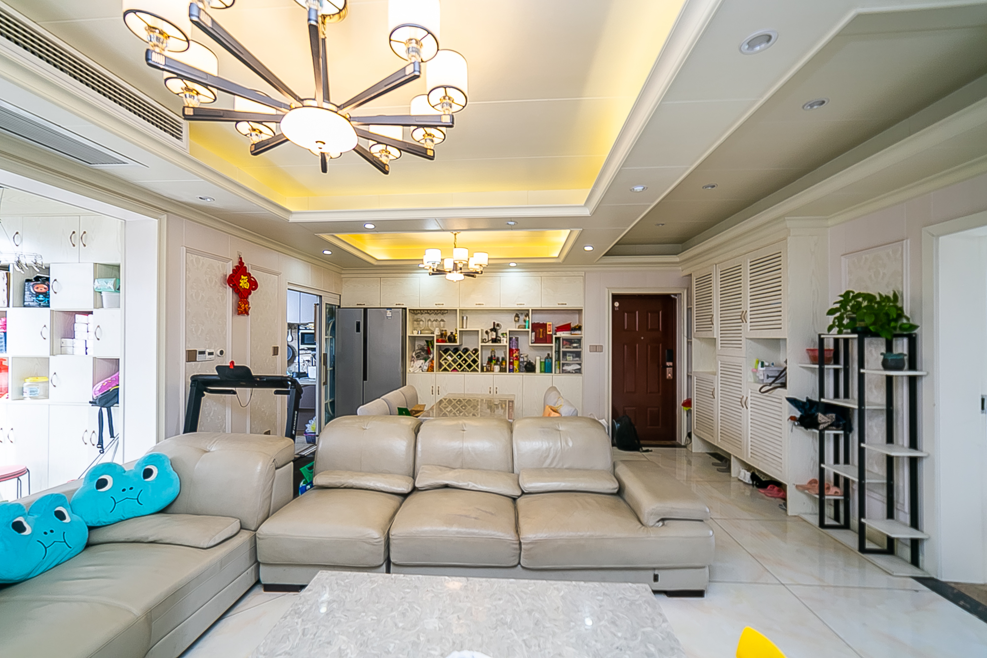 荣盛花语书苑  3室2厅2卫    115.0万 荣盛花语书苑  3室2厅2卫    115.0万客厅