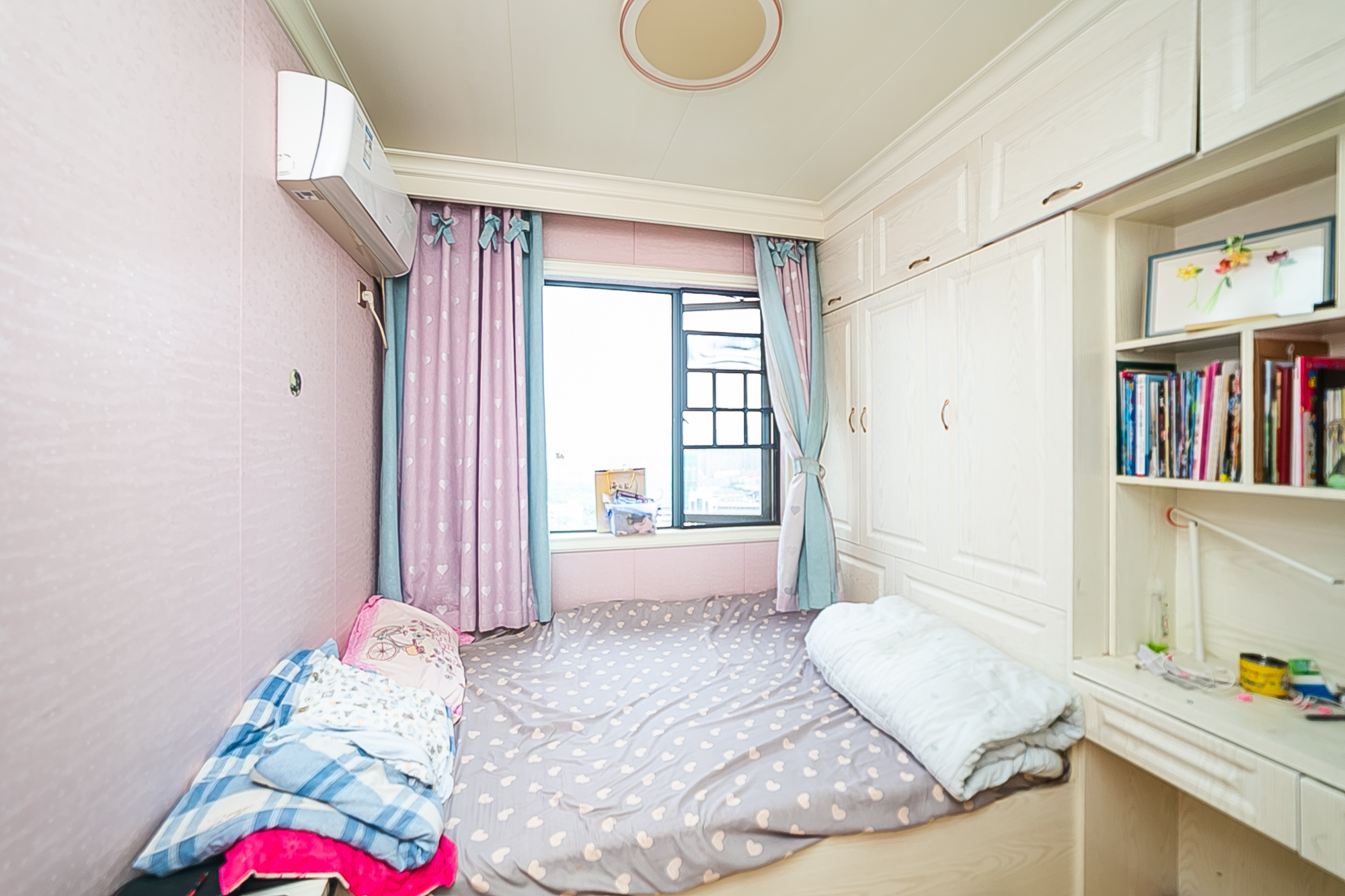 荣盛花语书苑  3室2厅2卫    115.0万 荣盛花语书苑  3室2厅2卫    115.0万卧室