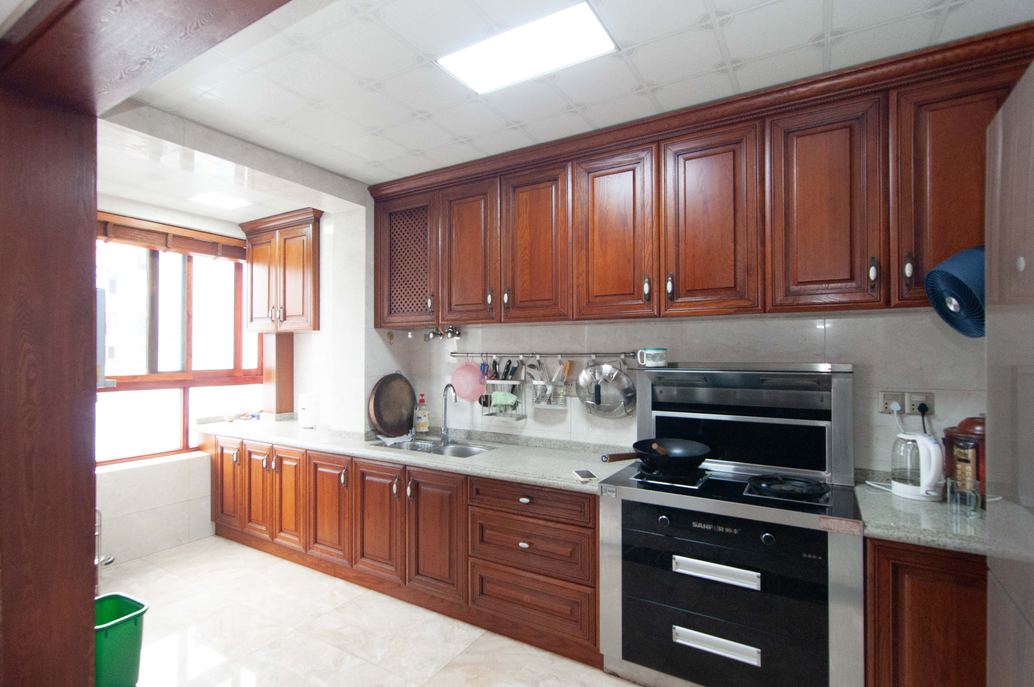 中海梅溪湖壹号 4室2厅2卫 289.0万 中海梅溪湖壹号 4室2厅2卫 289.0万厨房