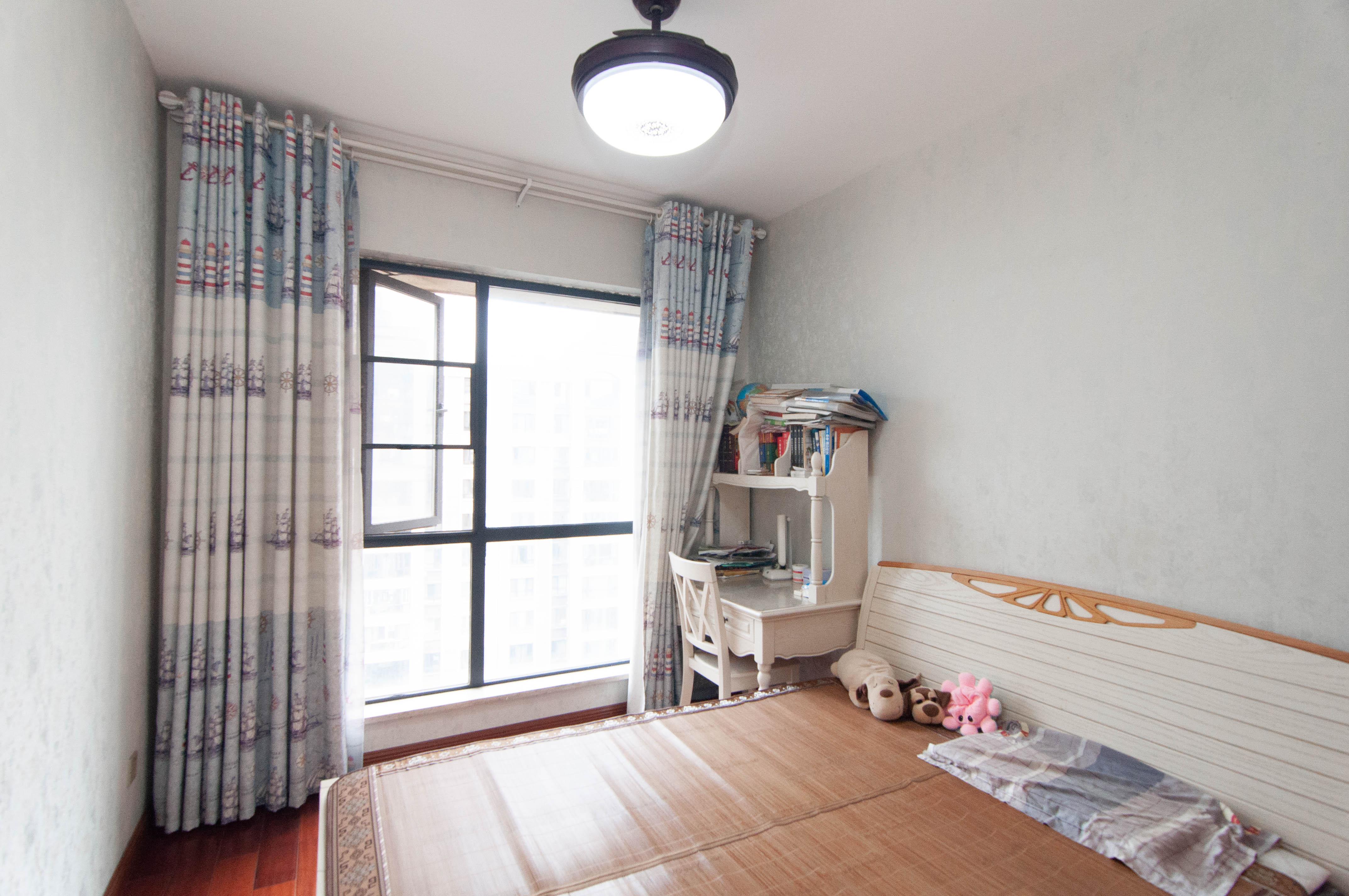 中海梅溪湖壹号 4室2厅2卫 289.0万 中海梅溪湖壹号 4室2厅2卫 289.0万其他