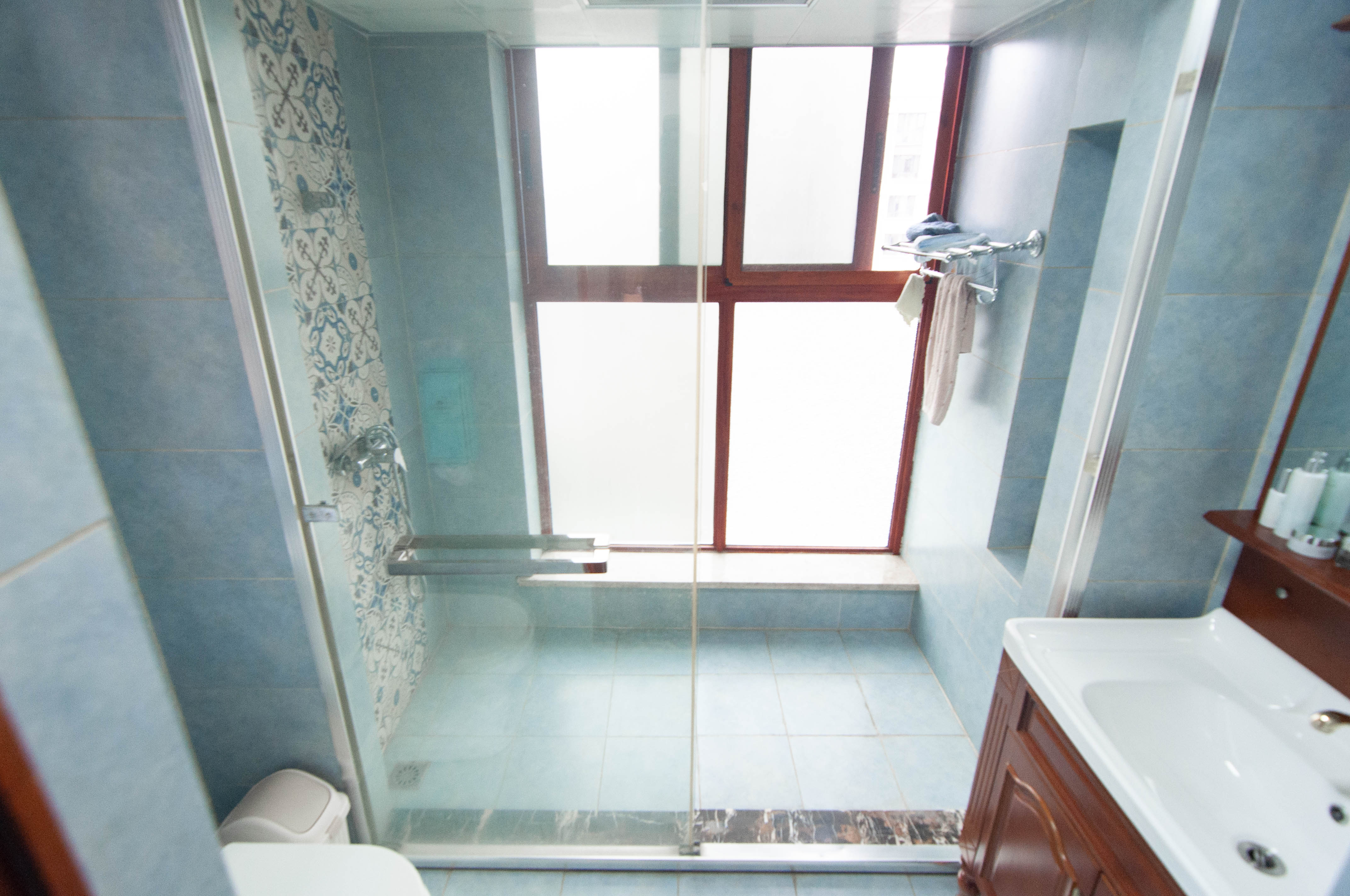 中海梅溪湖壹号 4室2厅2卫 289.0万 中海梅溪湖壹号 4室2厅2卫 289.0万卫生间