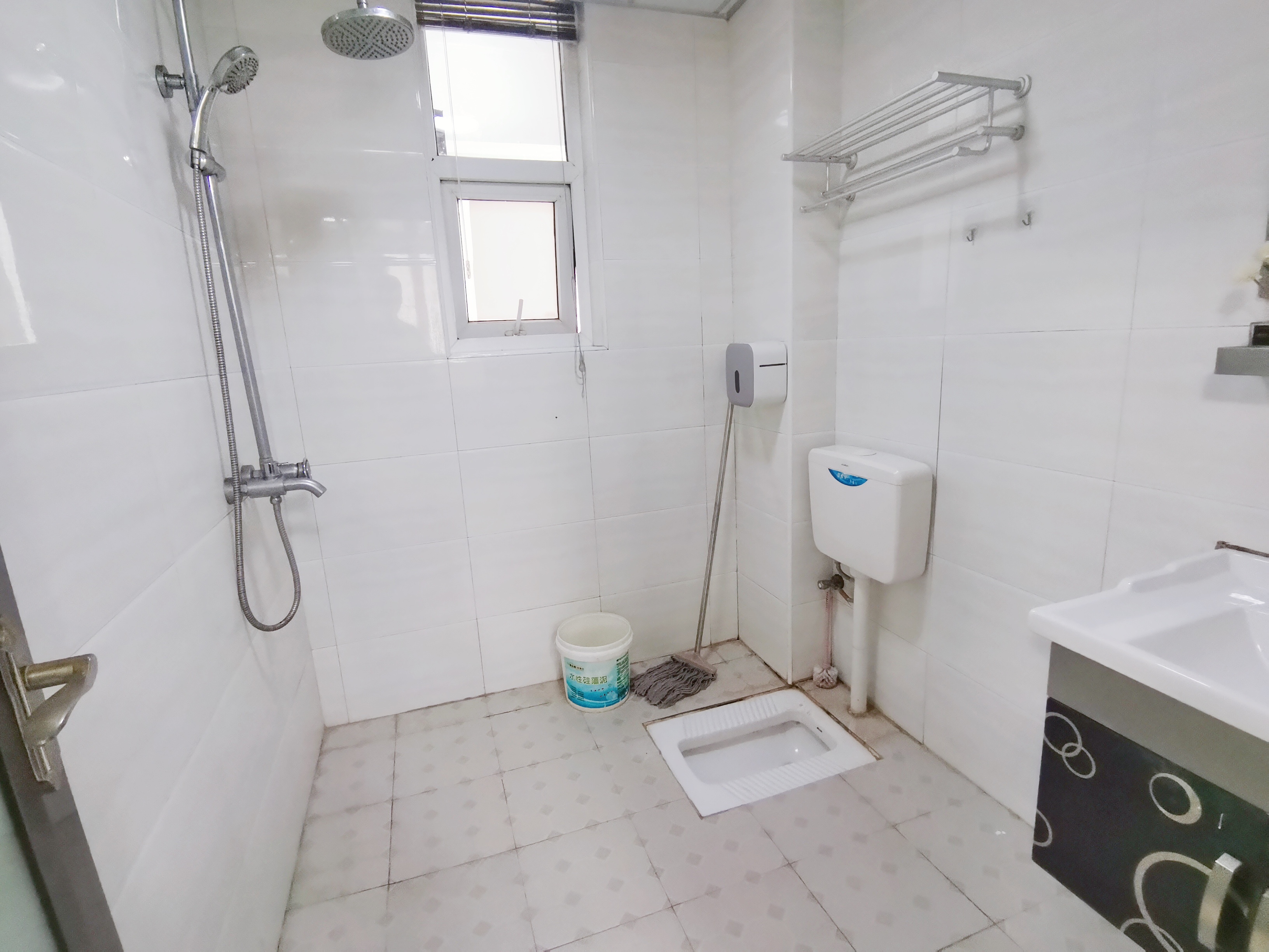 美的城二期  1室1厅1卫    26.8万 美的城二期  1室1厅1卫    26.8万室内图