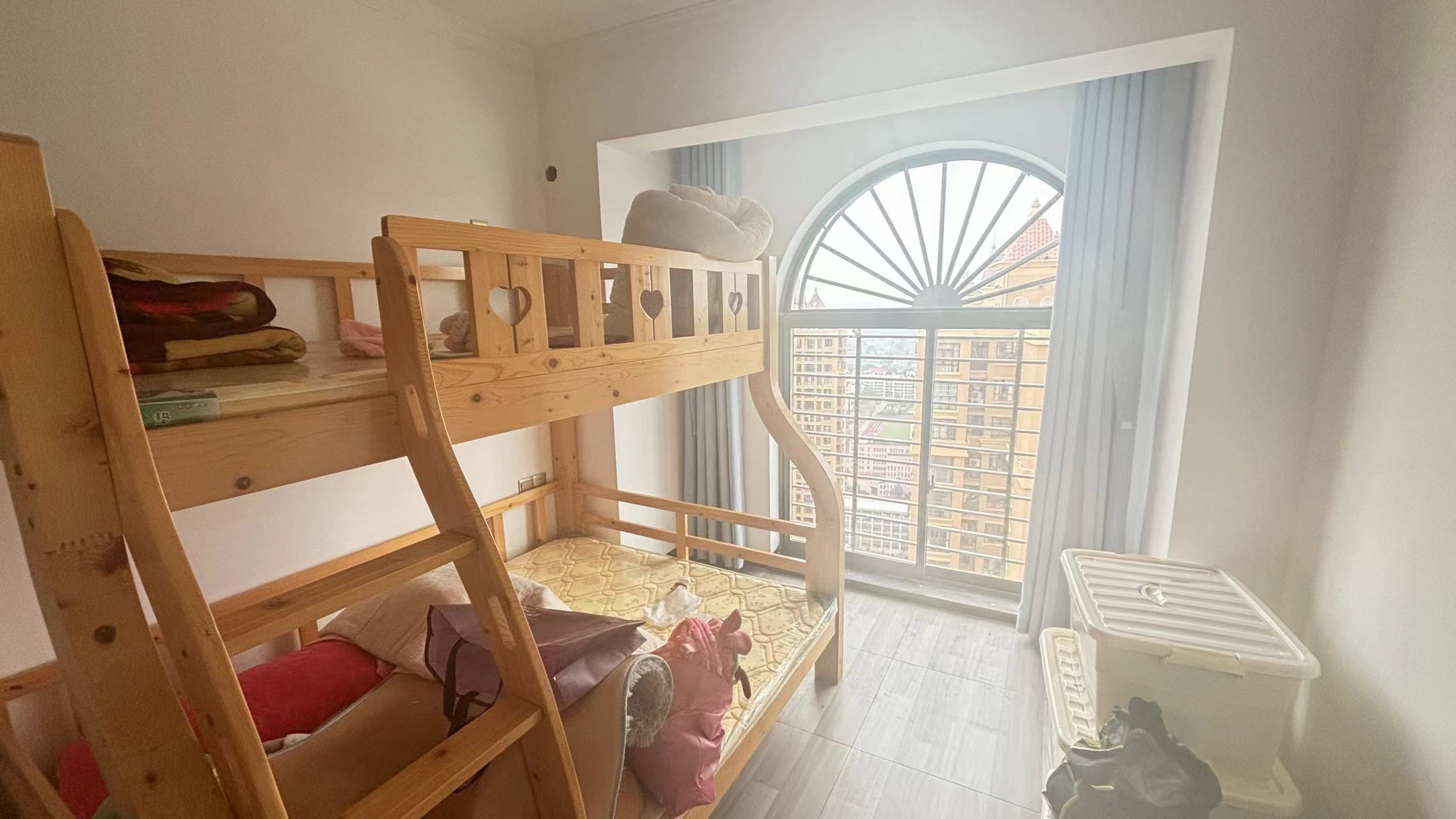 康桥漫步  3室1厅1卫    62.8万 康桥漫步  3室1厅1卫    62.8万室内图