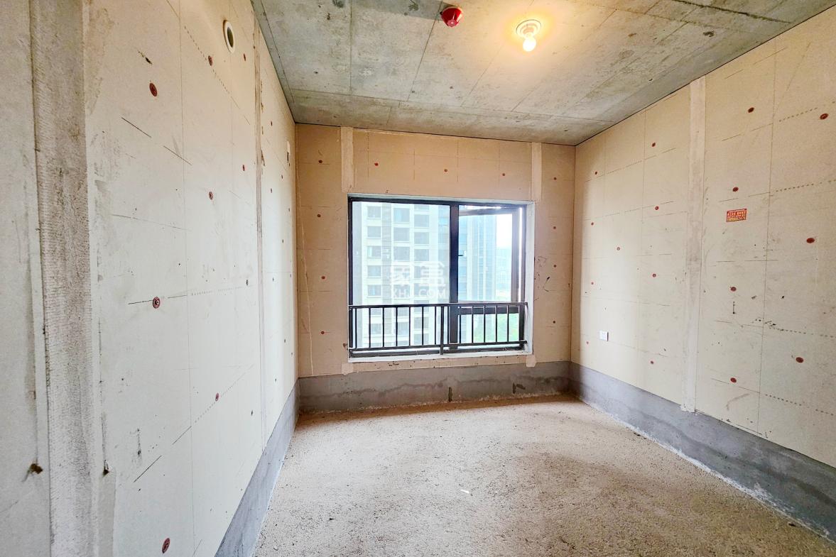 阳光城尚东湾愉景苑 3室2厅2卫 106.0万 阳光城尚东湾愉景苑 3室2厅2卫 106.0万其他