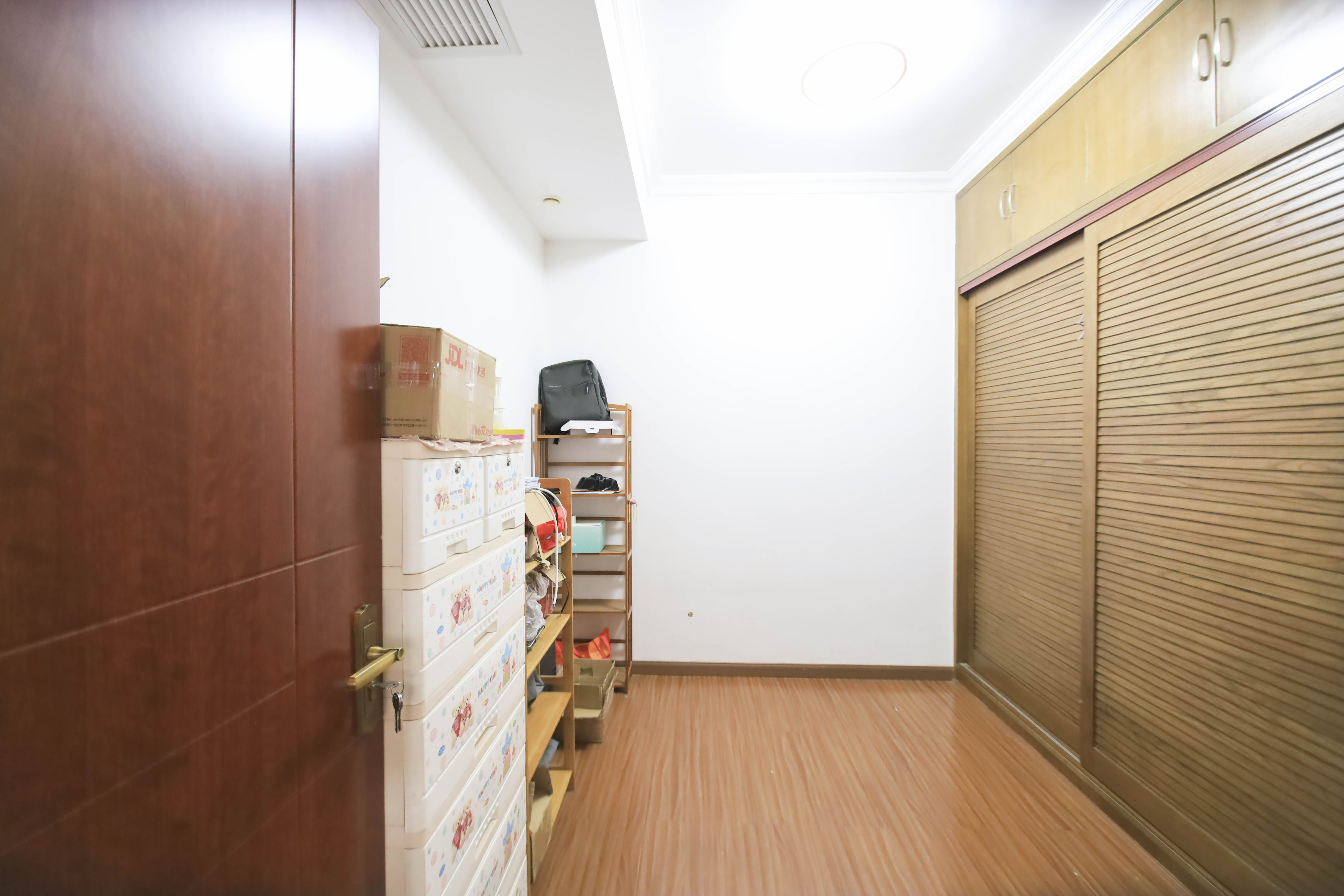 五矿万境水岸三期 2室2厅2卫 108.0万 五矿万境水岸三期 2室2厅2卫 108.0万卧室