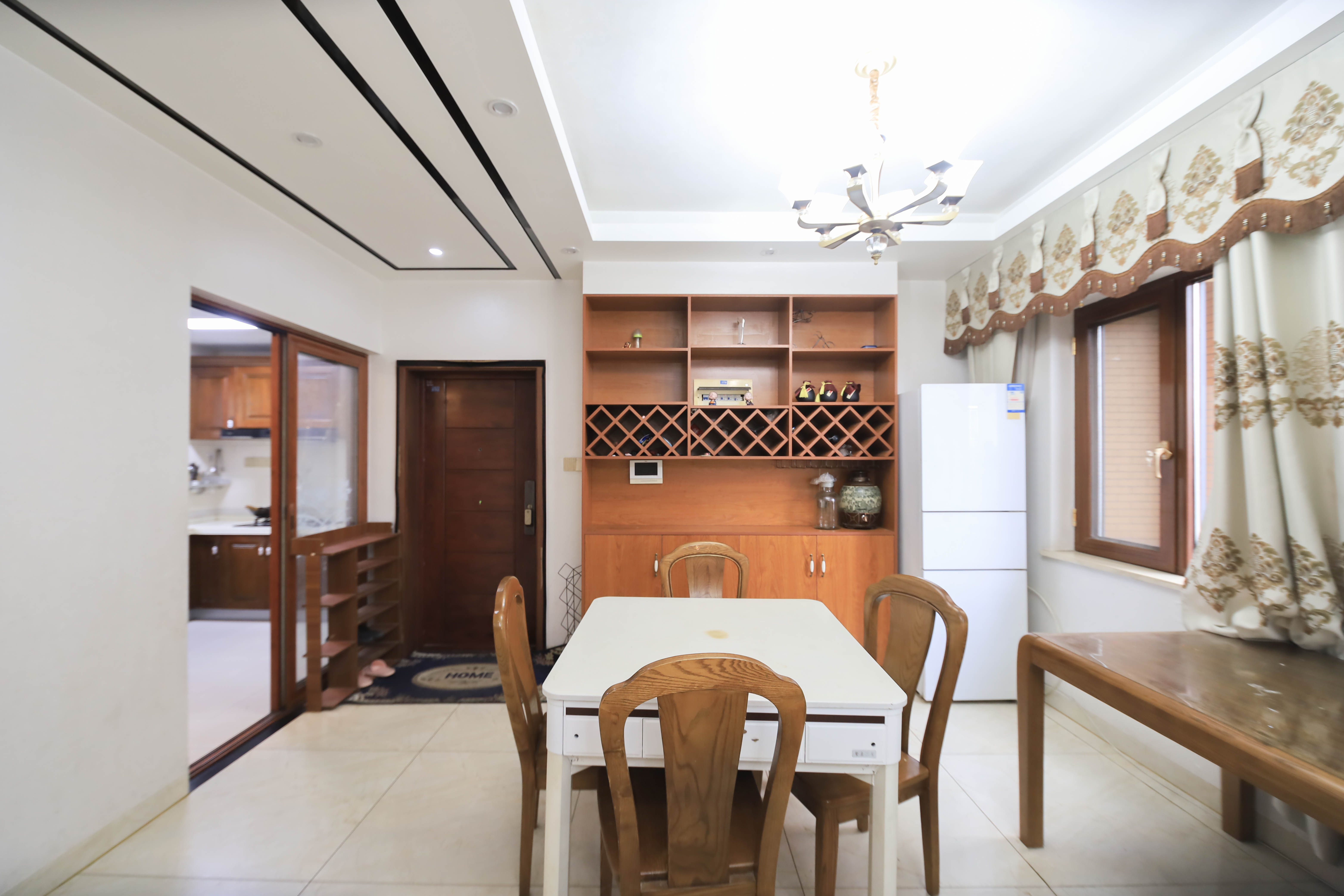 湘府十城（汇财御景湾新寓,汇财国际）  3室2厅1卫    66.8万其他