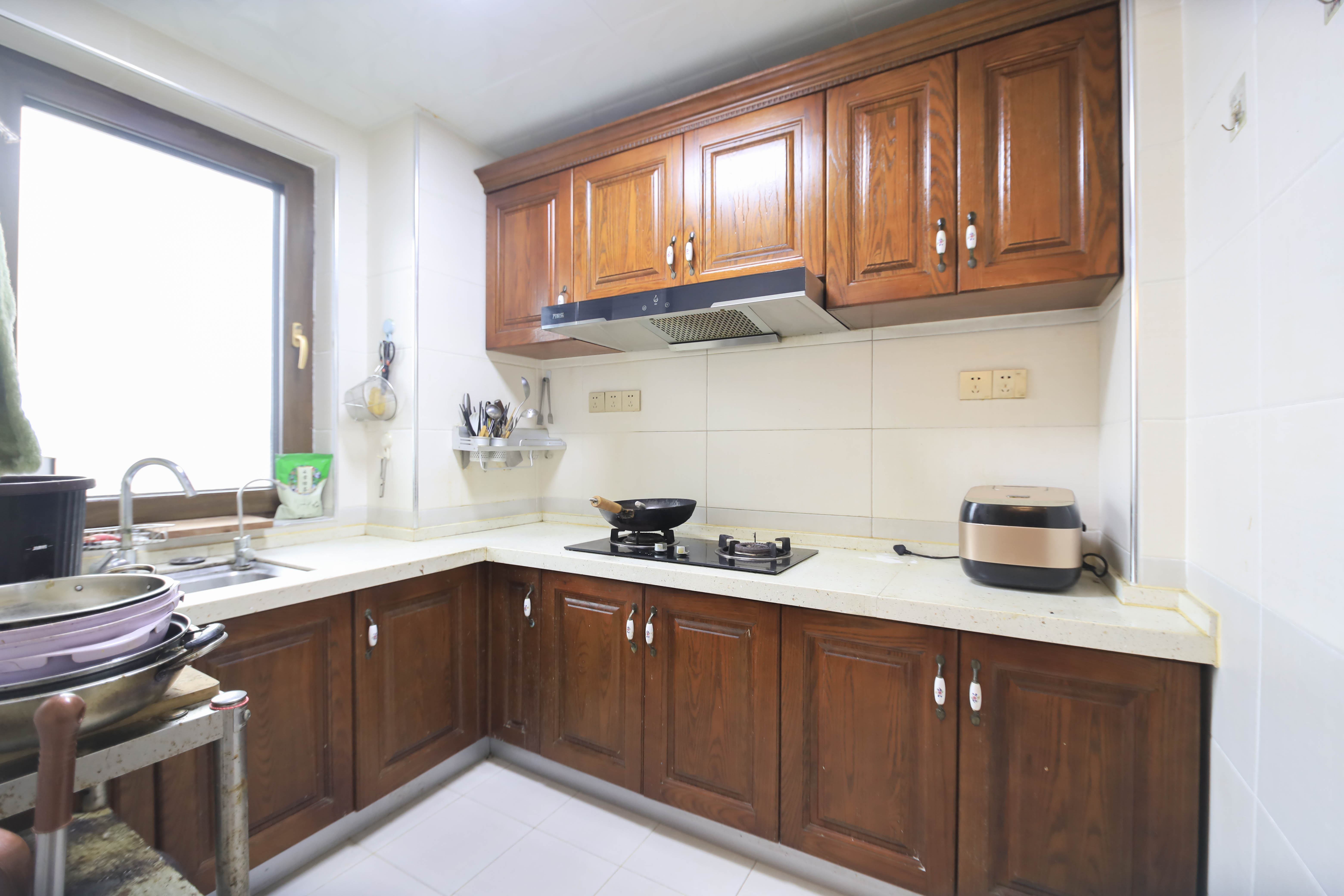 湘府十城（汇财御景湾新寓,汇财国际）  3室2厅1卫    66.8万其他