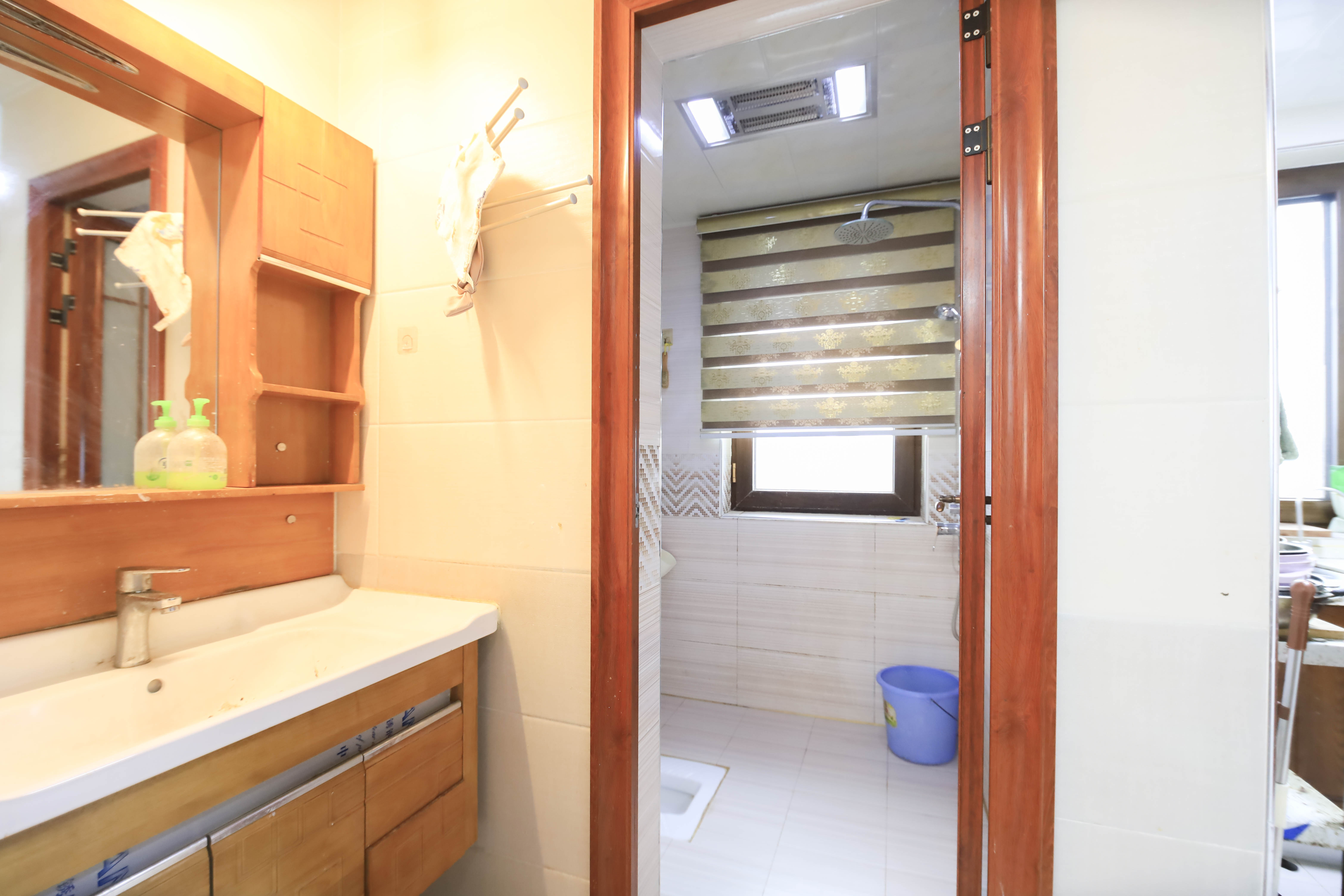 湘府十城（汇财御景湾新寓,汇财国际）  3室2厅1卫    66.8万卫生间