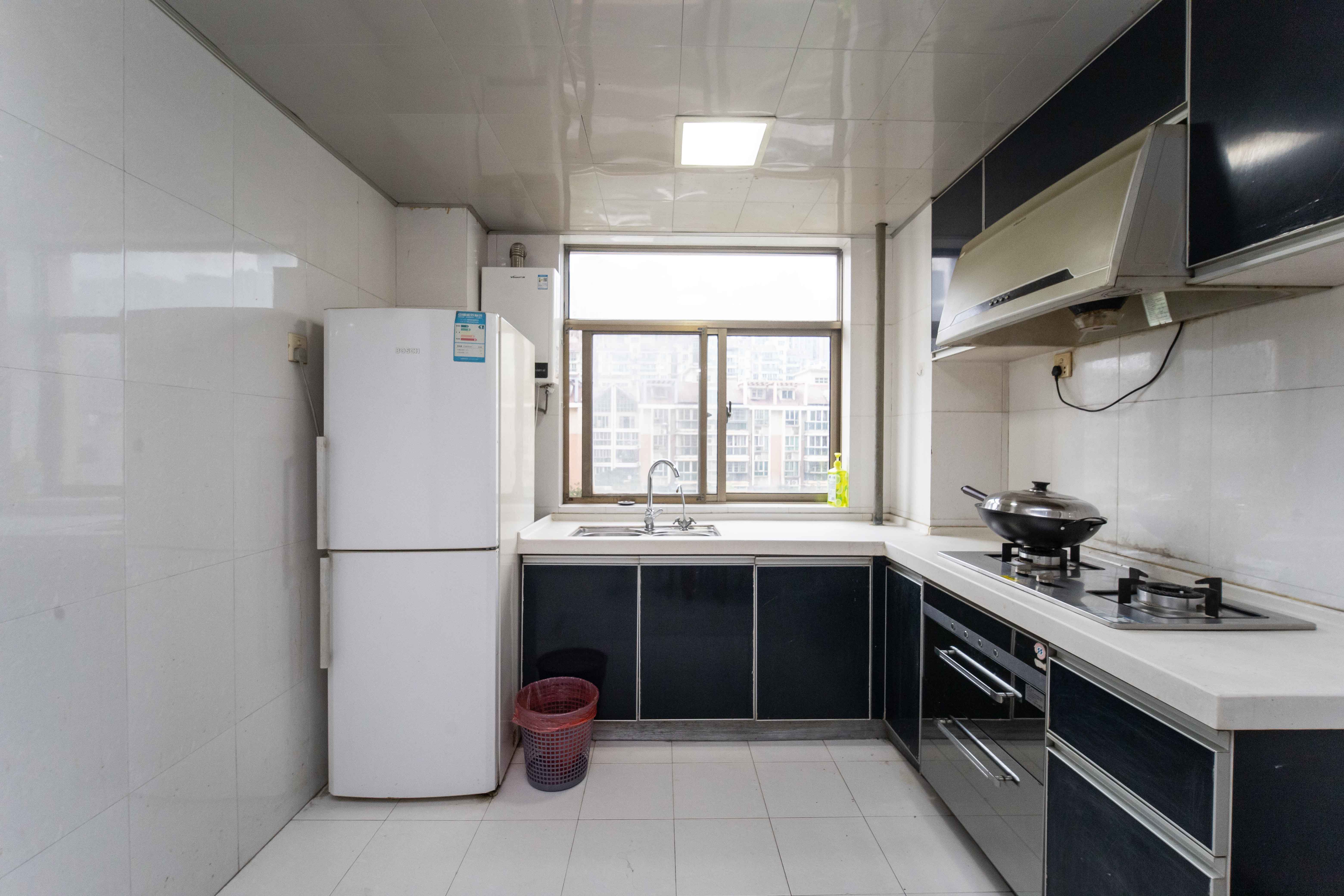 锦湘国际星城二期(锦雅苑) 2室2厅1卫 85.0万 锦湘国际星城二期(锦雅苑) 2室2厅1卫 85.0万厨房