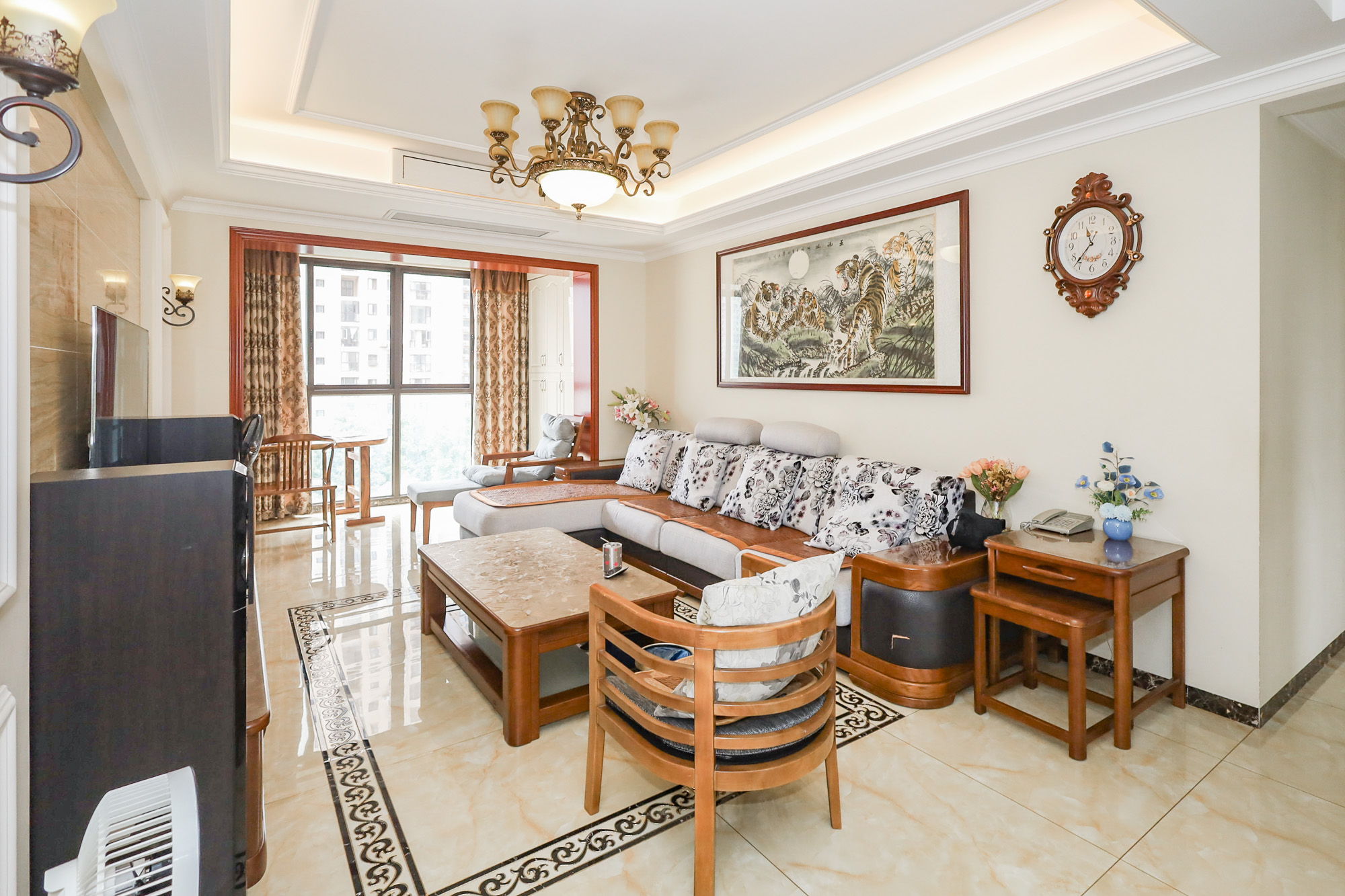 钰龙天下二期(钰龙佳园)  3室2厅2卫    268.0万 钰龙天下二期(钰龙佳园)  3室2厅2卫    268.0万客厅