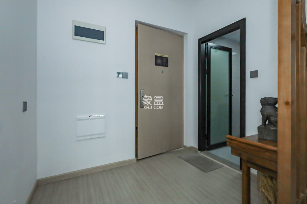 世茂鉑曼  1室0廳0衛(wèi)   58.00萬
