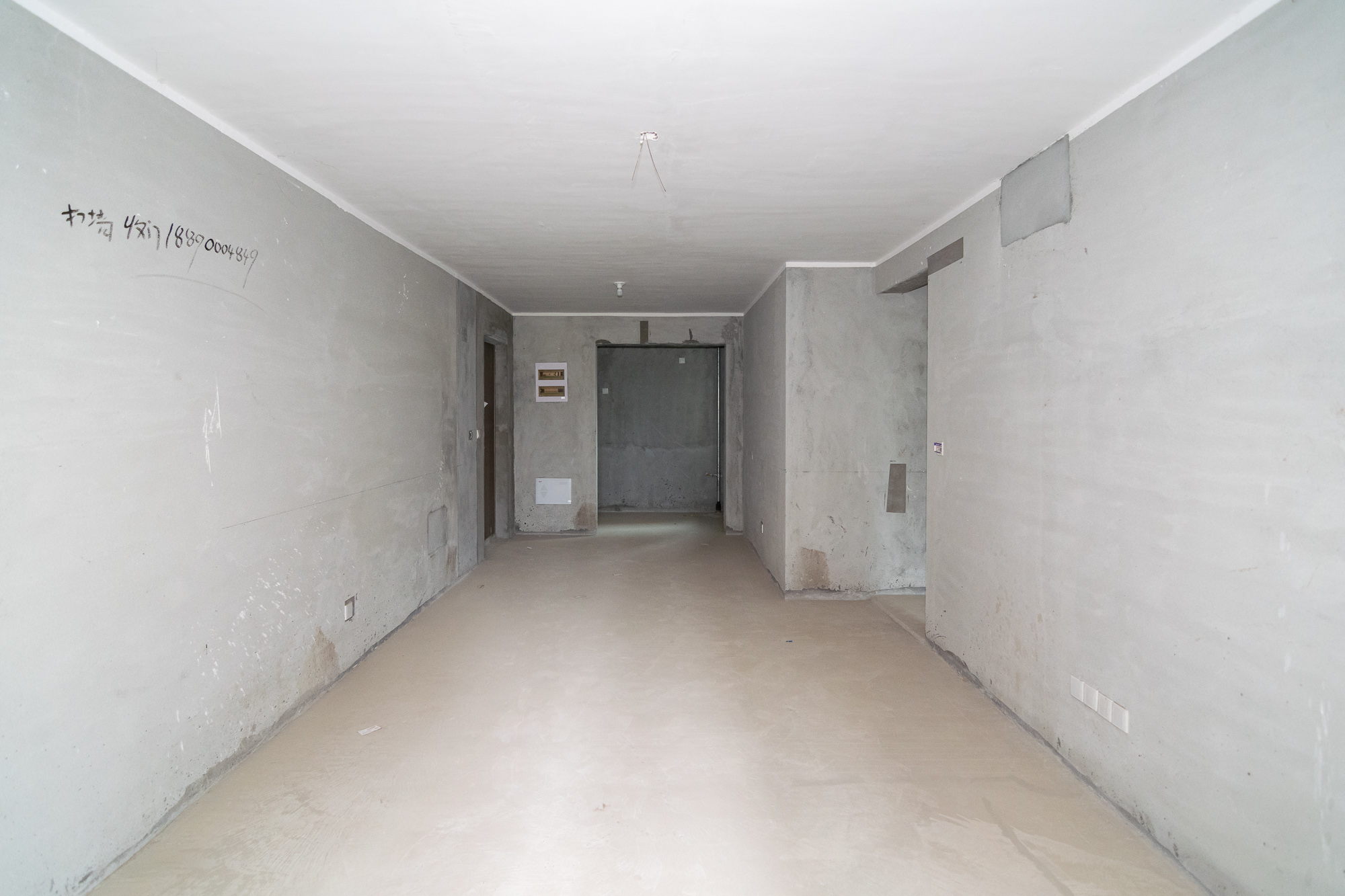 金辉优步学府 4室2厅2卫 98.8万 金辉优步学府 4室2厅2卫 98.8万客厅