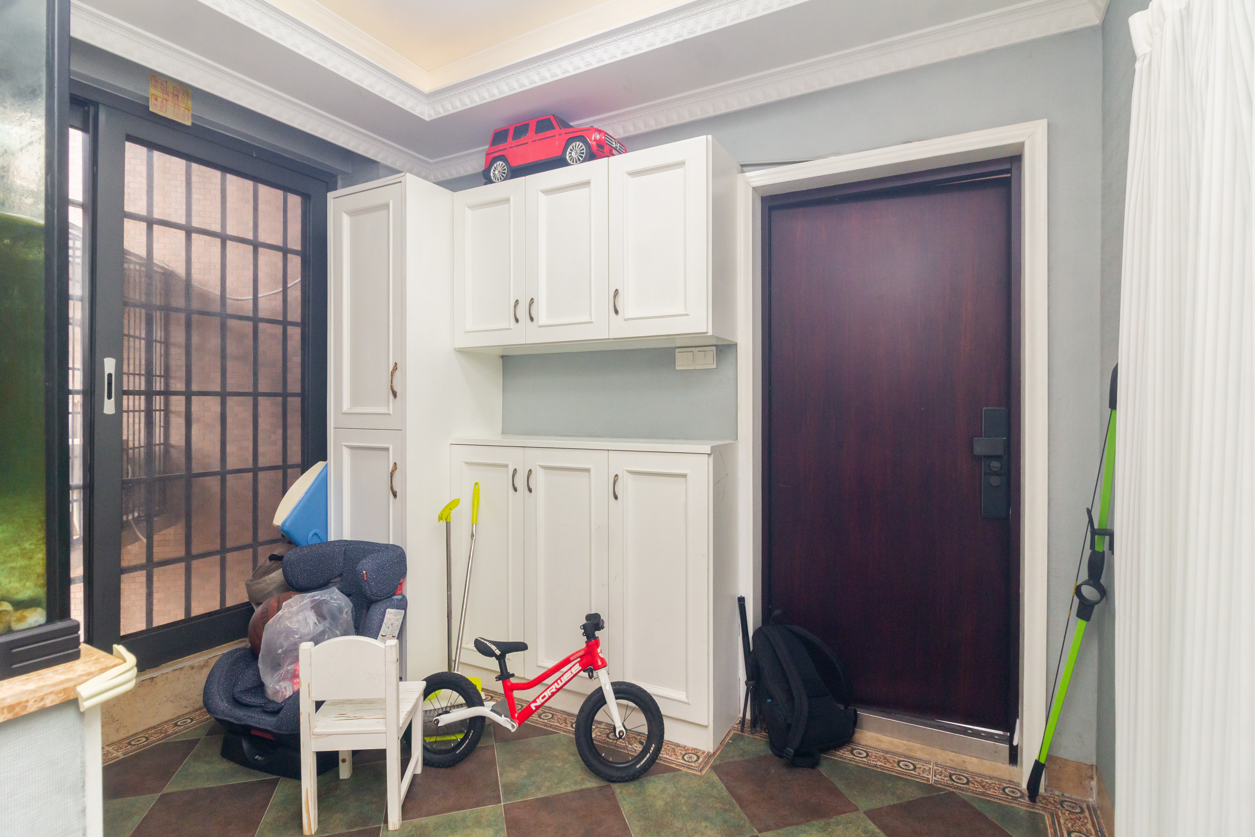 康桥长郡 4室2厅2卫 98.0万 康桥长郡 4室2厅2卫 98.0万卧室