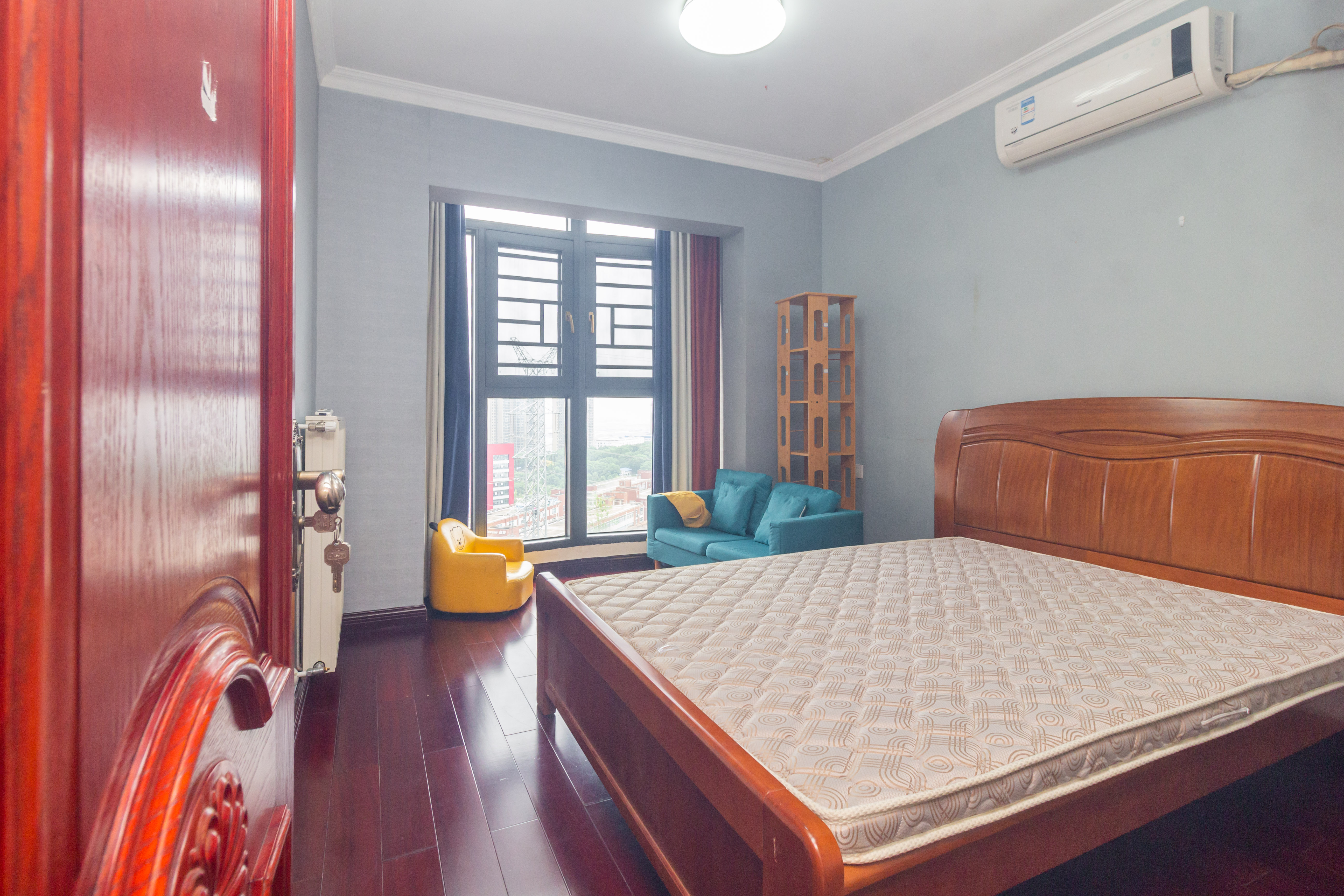 康桥长郡 4室2厅2卫 98.0万 康桥长郡 4室2厅2卫 98.0万卧室