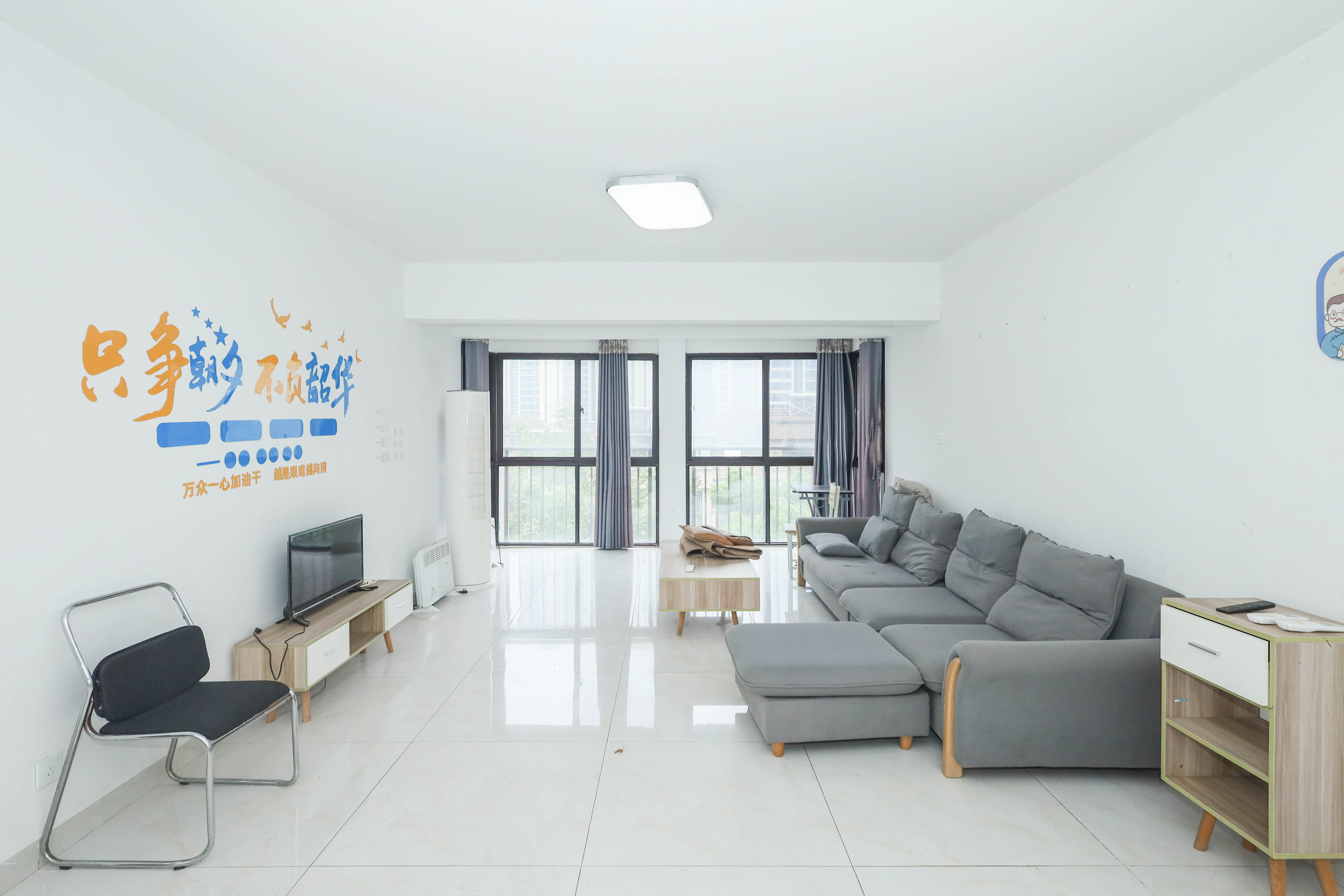 旭辉御府  3室2厅2卫   148.00万