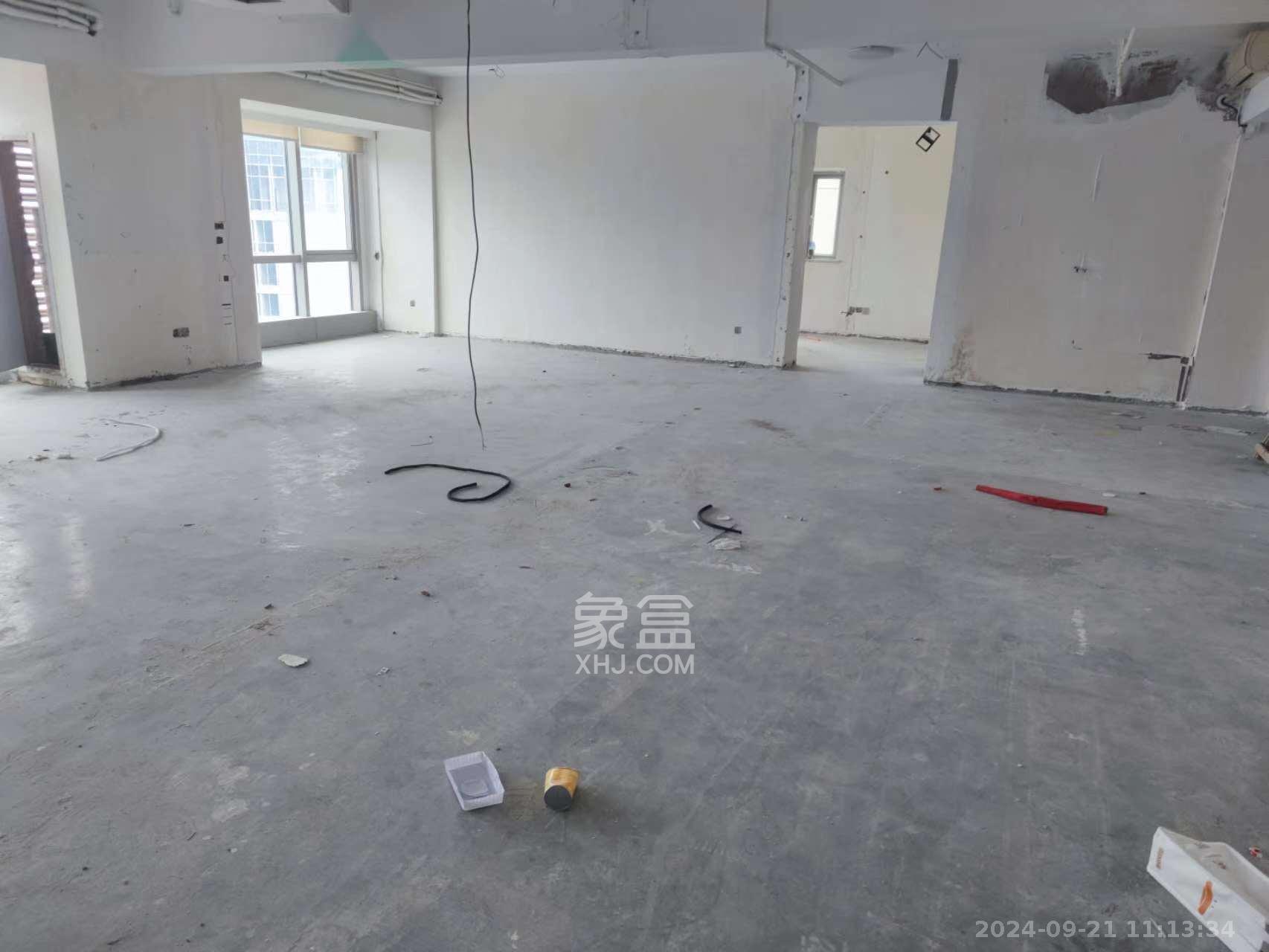 德思勤城市广场（宝格丽公寓）  7室2厅1卫   10000.00元/月室内图
