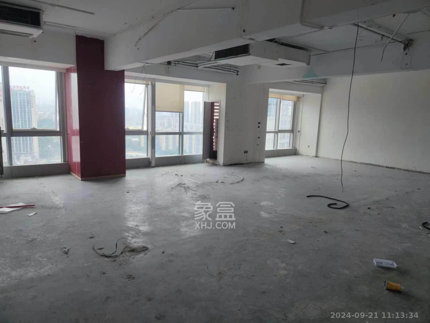 德思勤城市广场（宝格丽公寓）  7室2厅1卫   10000.00元/月室内图1