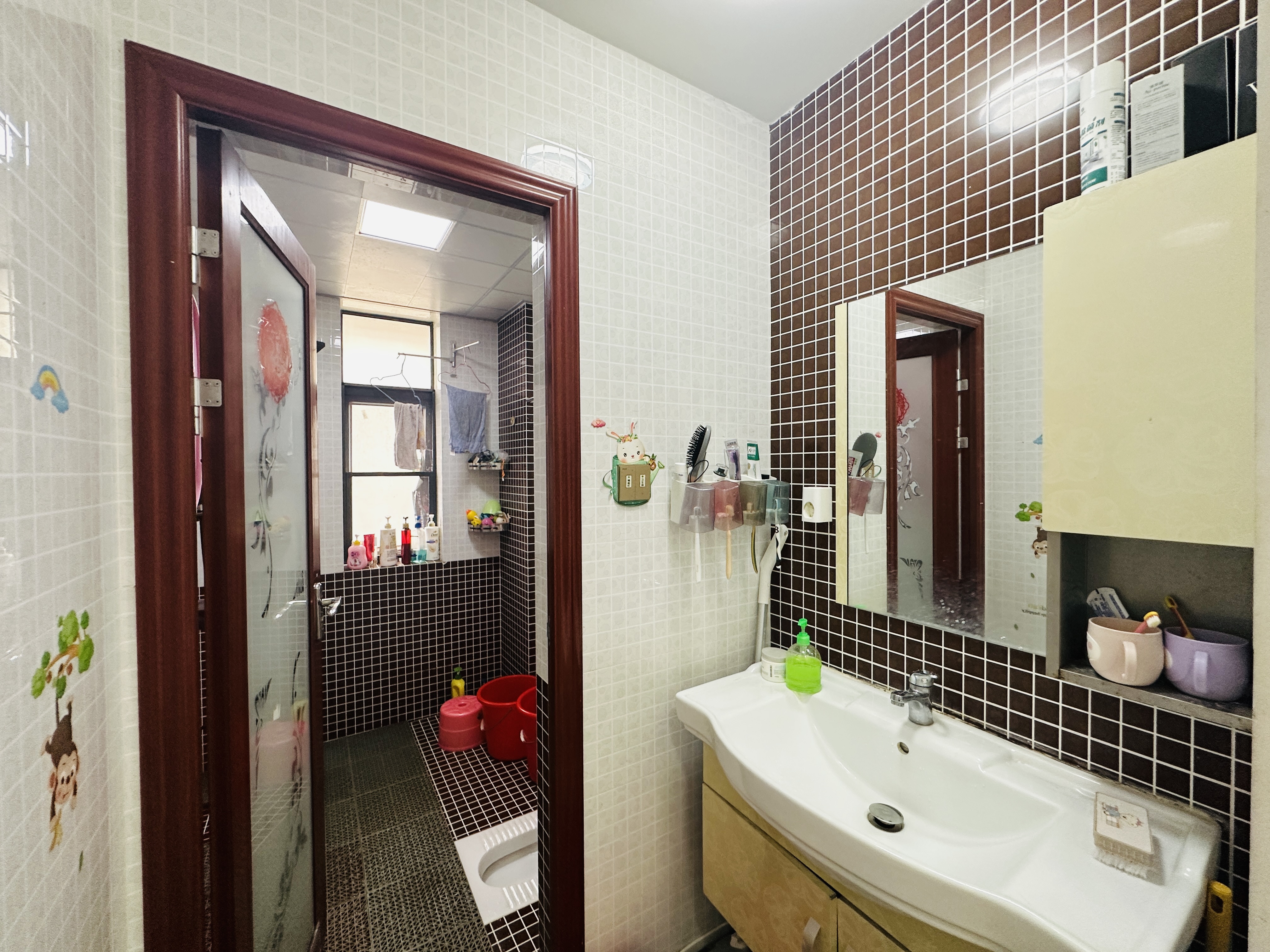 长霖繁华里 2室2厅1卫 186.00万 长霖繁华里 2室2厅1卫 186.00万卫生间