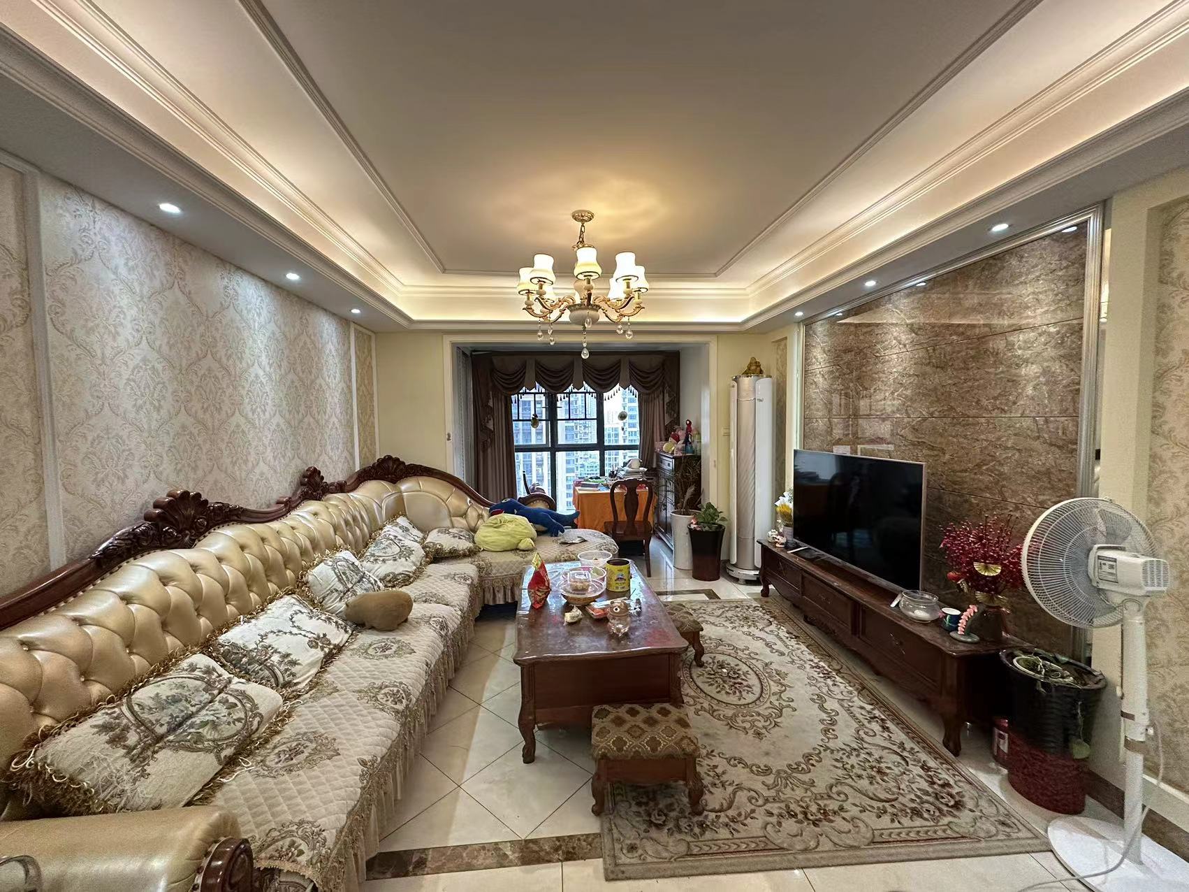 春藤小镇  4室2厅2卫    90.0万 春藤小镇  4室2厅2卫    90.0万