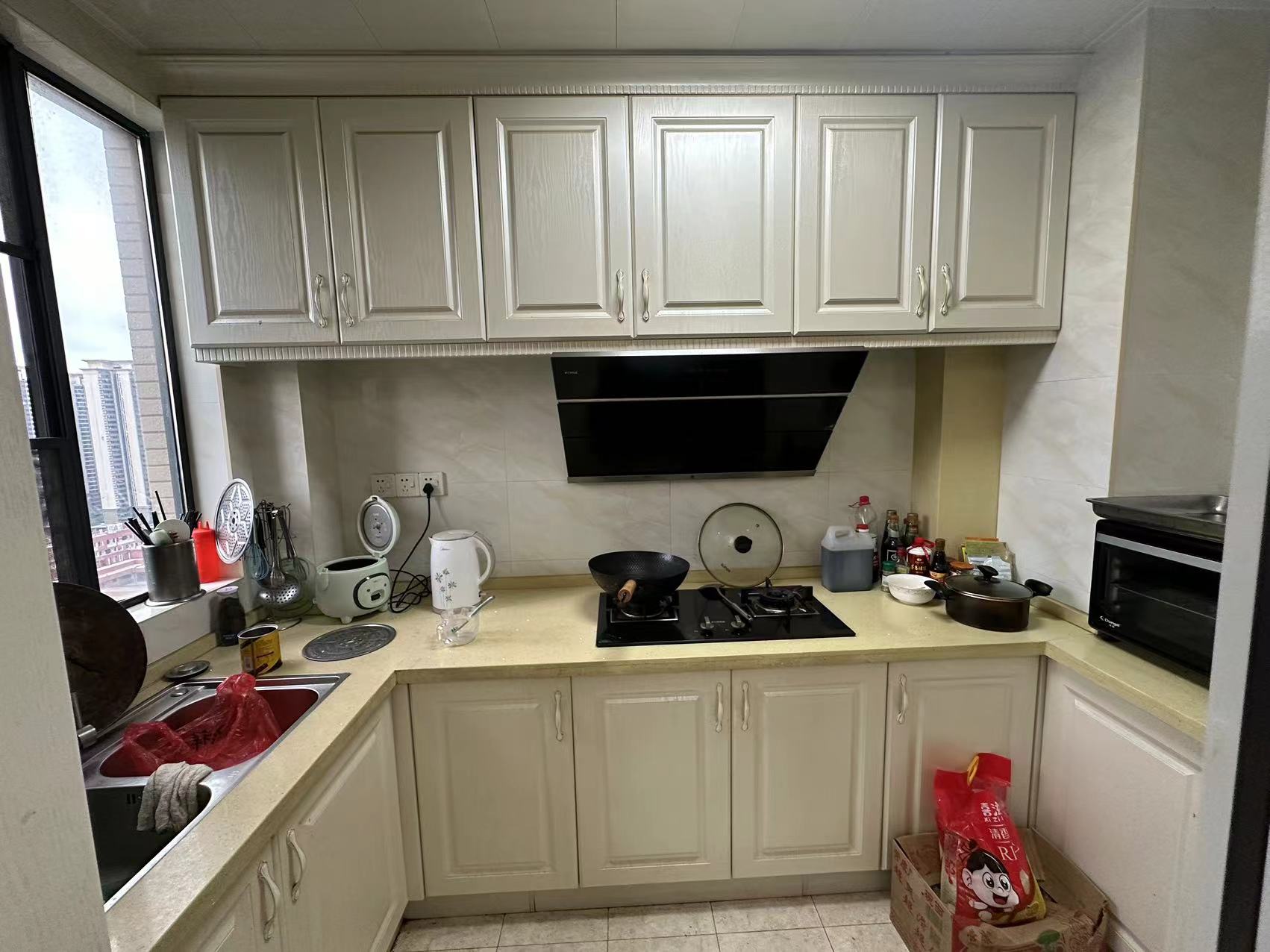 春藤小镇  4室2厅2卫    90.0万 春藤小镇  4室2厅2卫    90.0万室内图