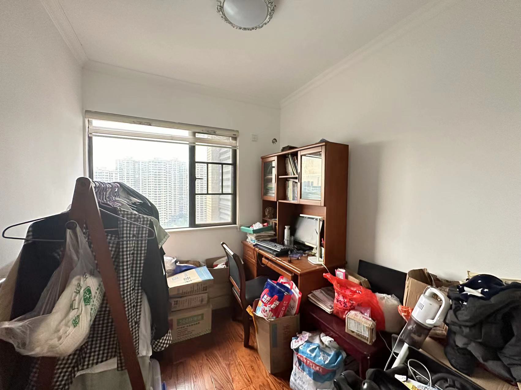 春藤小镇  4室2厅2卫    90.0万 春藤小镇  4室2厅2卫    90.0万室内图