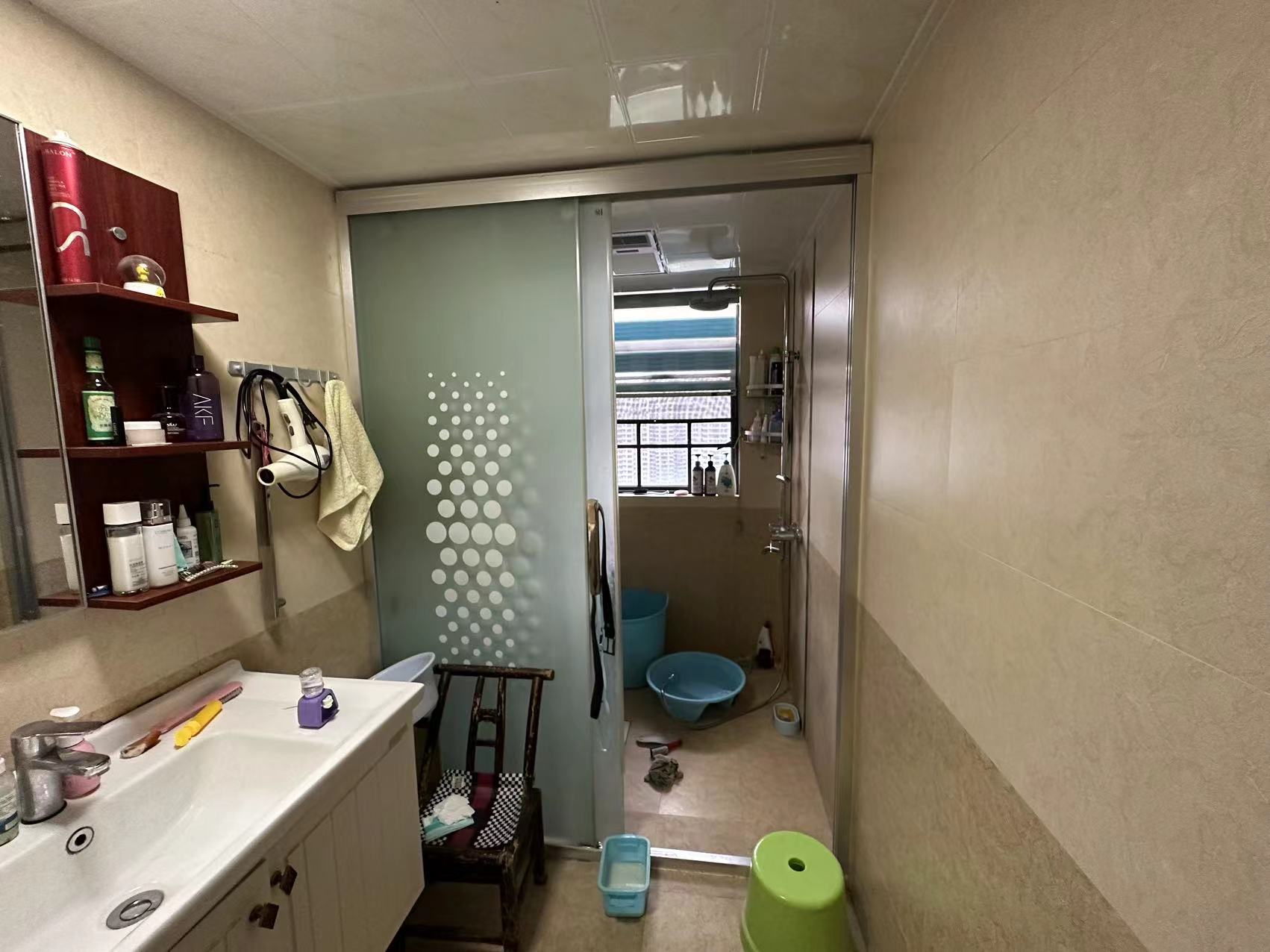 春藤小镇  4室2厅2卫    90.0万 春藤小镇  4室2厅2卫    90.0万室内图