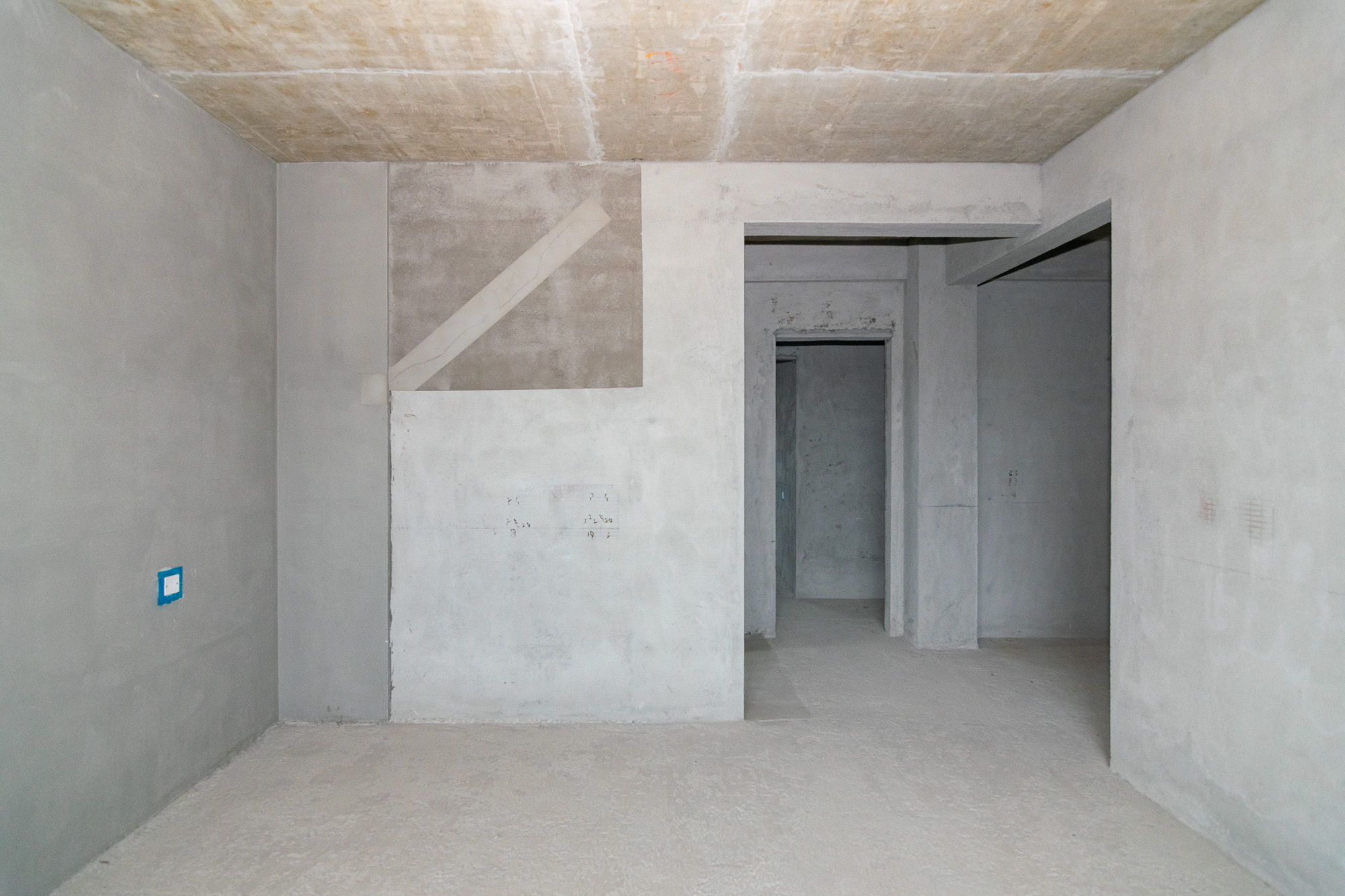 碧桂园御园  5室2厅3卫    200.0万 碧桂园御园  5室2厅3卫    200.0万卧室