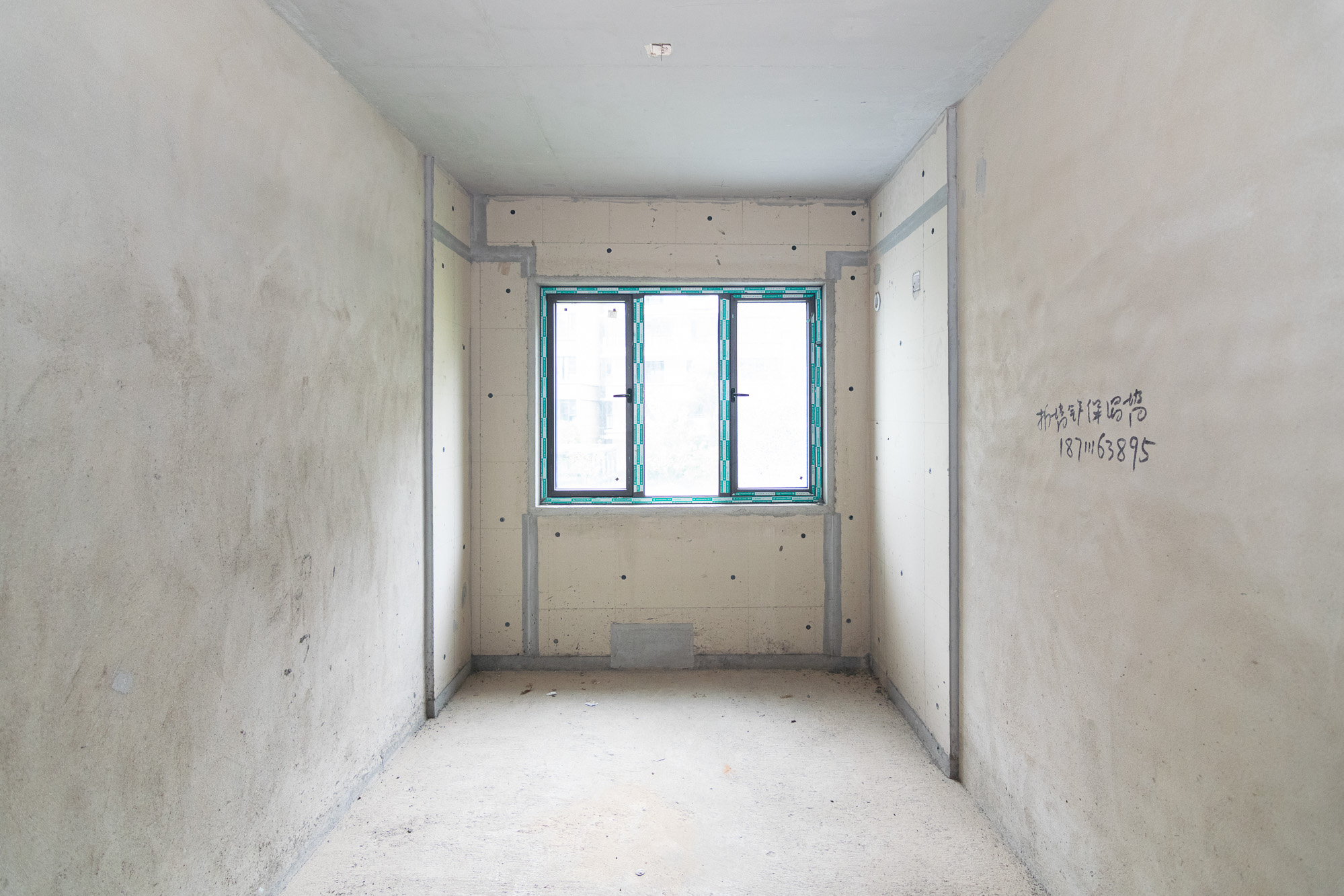 润和谷山郡(悦禧山庄水榭花都) 5室2厅1卫 139.8万 润和谷山郡(悦禧山庄水榭花都) 5室2厅1卫 139.8万卧室