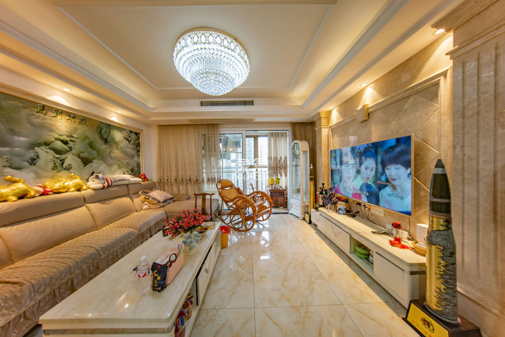 江山帝景哈佛  4室2厅1卫    130.0万