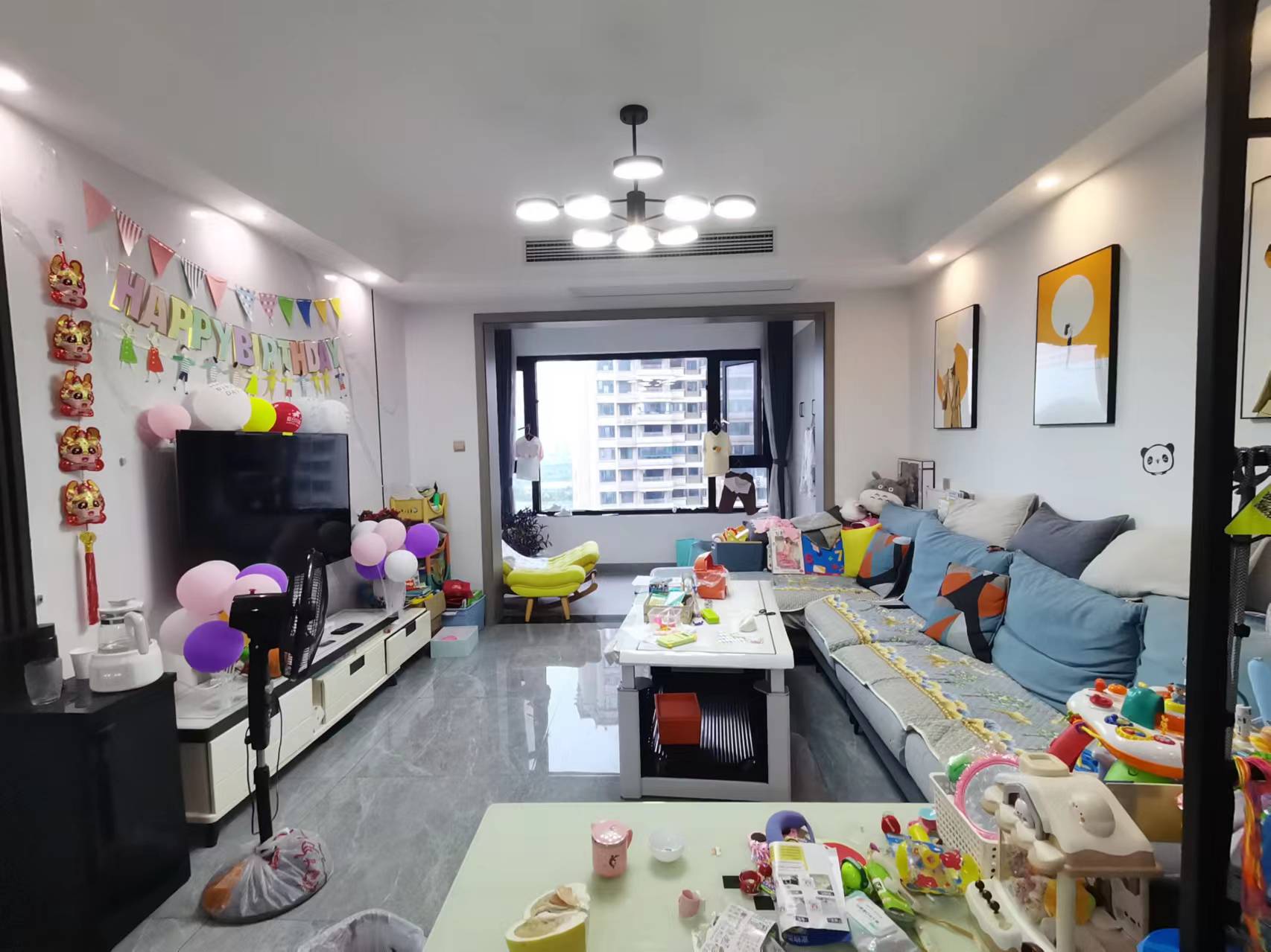 紫金华府 3室2厅2卫 67.0万 紫金华府 3室2厅2卫 67.0万室内图