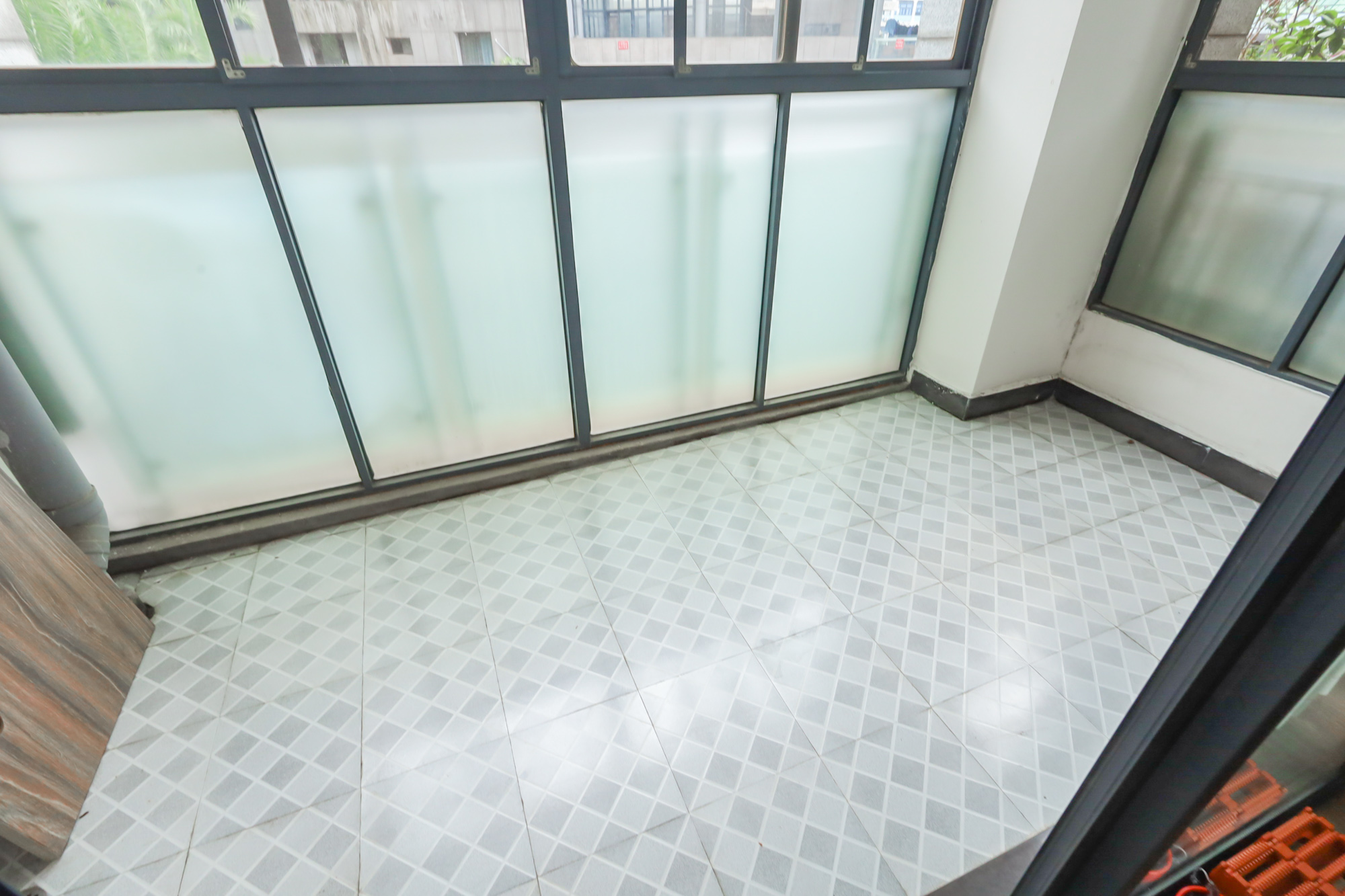 华韵城市海岸(城市水岸苑)  2室2厅1卫    95.0万 华韵城市海岸(城市水岸苑)  2室2厅1卫    95.0万阳台