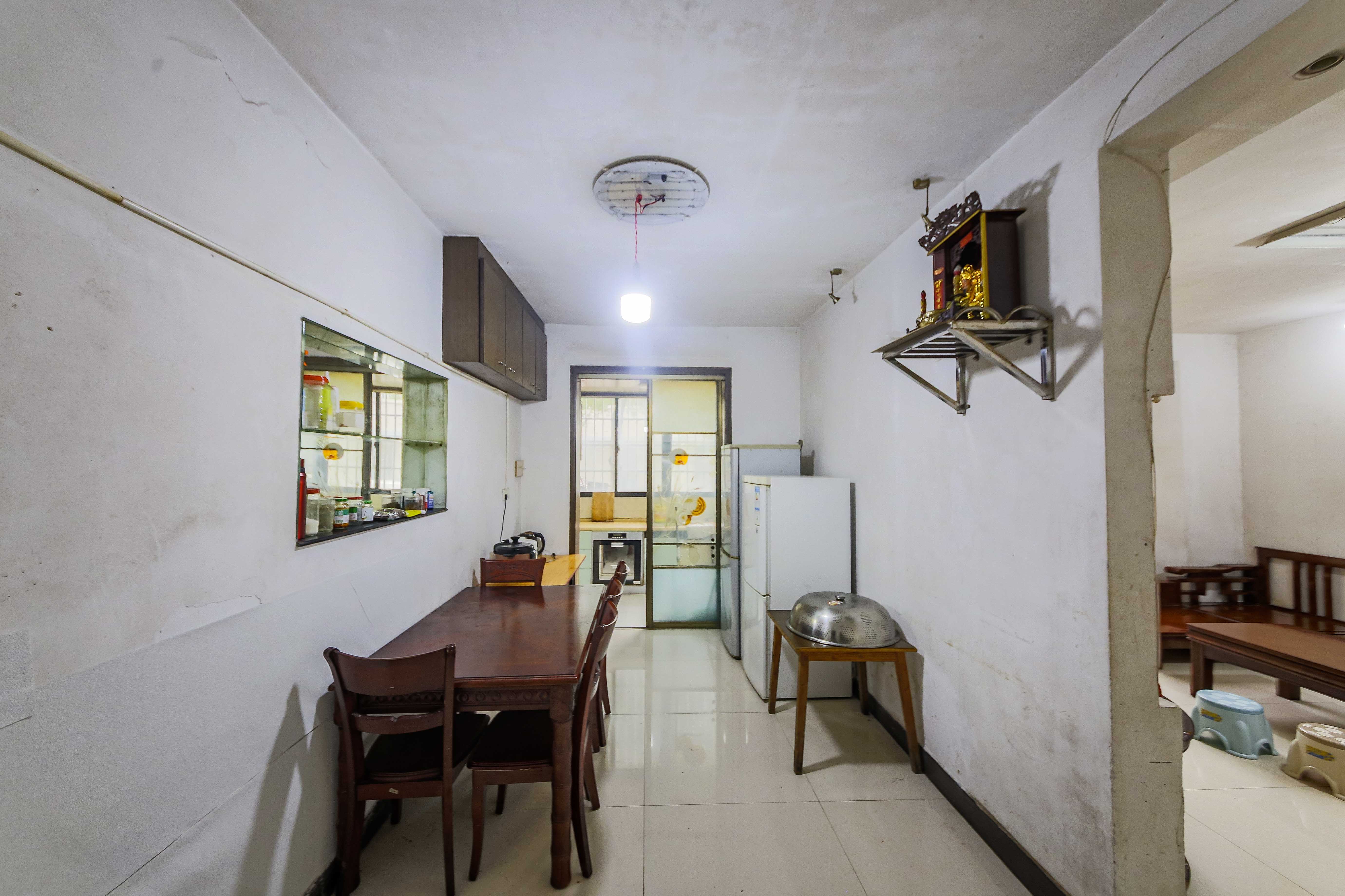 旺坤家园 3室2厅2卫 70.0万 旺坤家园 3室2厅2卫 70.0万客厅