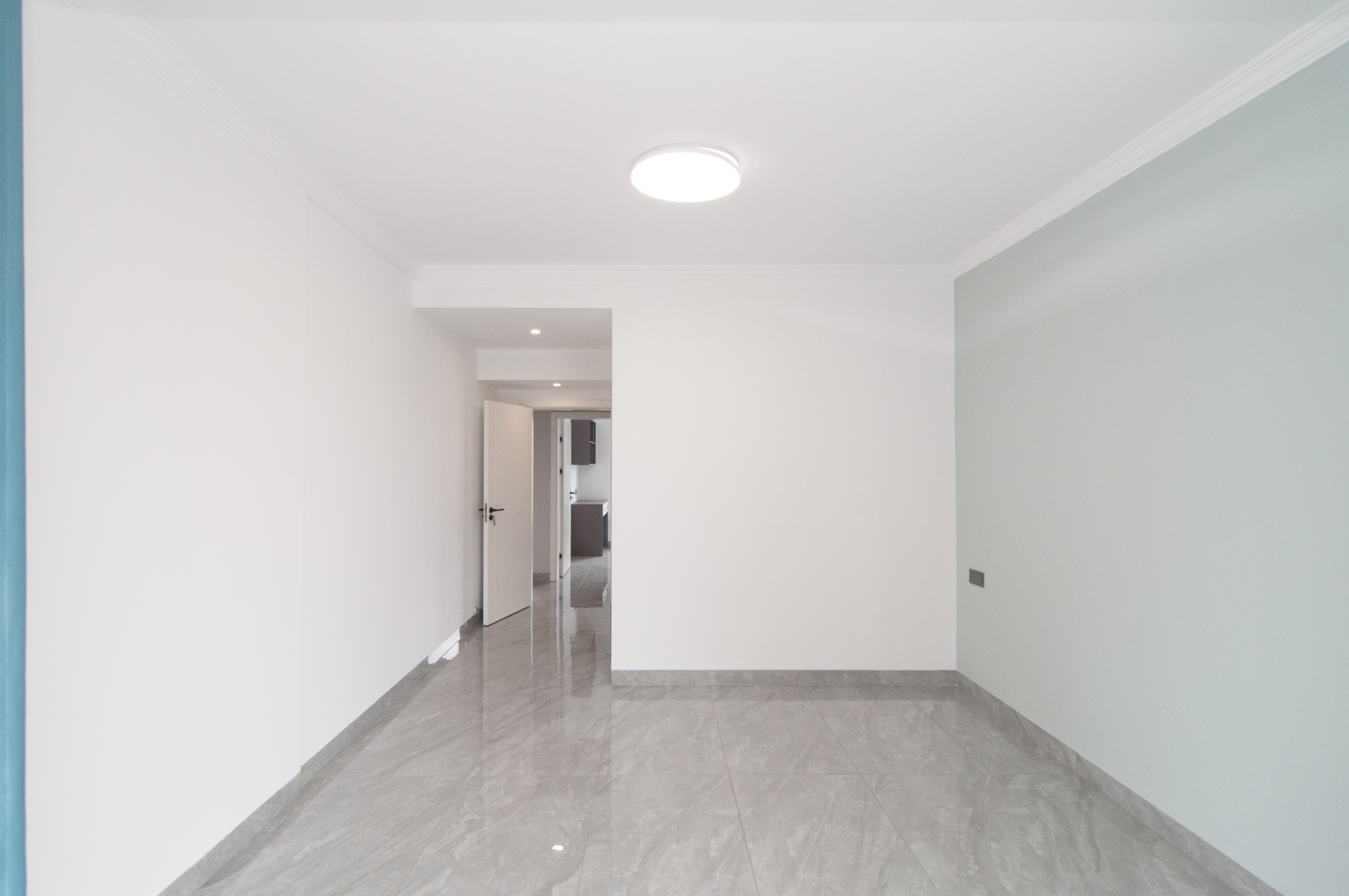 高鑫麓城  3室2厅1卫    168.0万其他