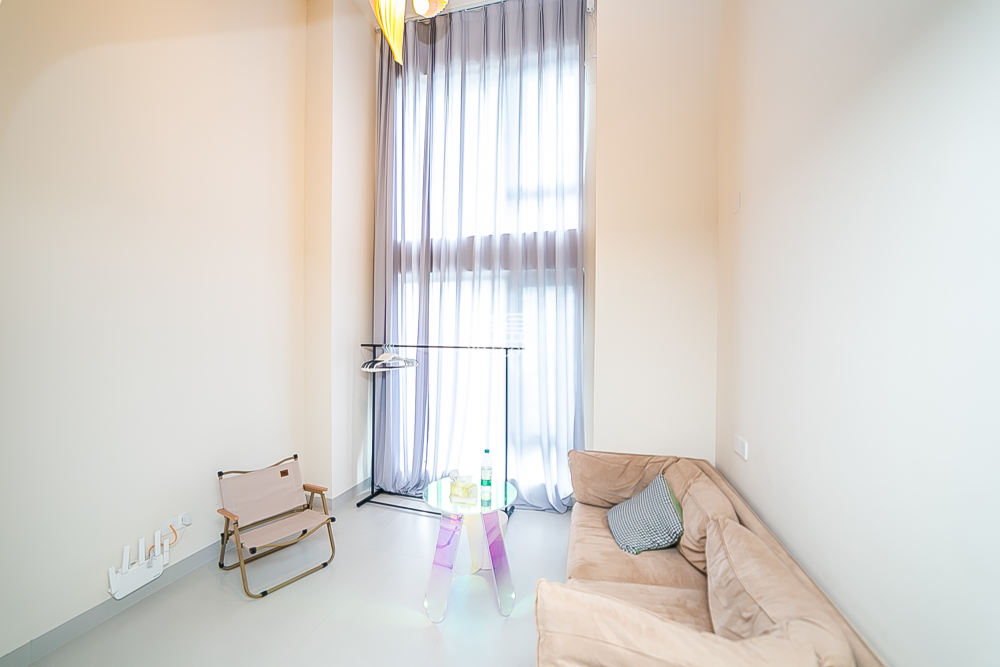 卓越江岸  1室1厅1卫    54.0万