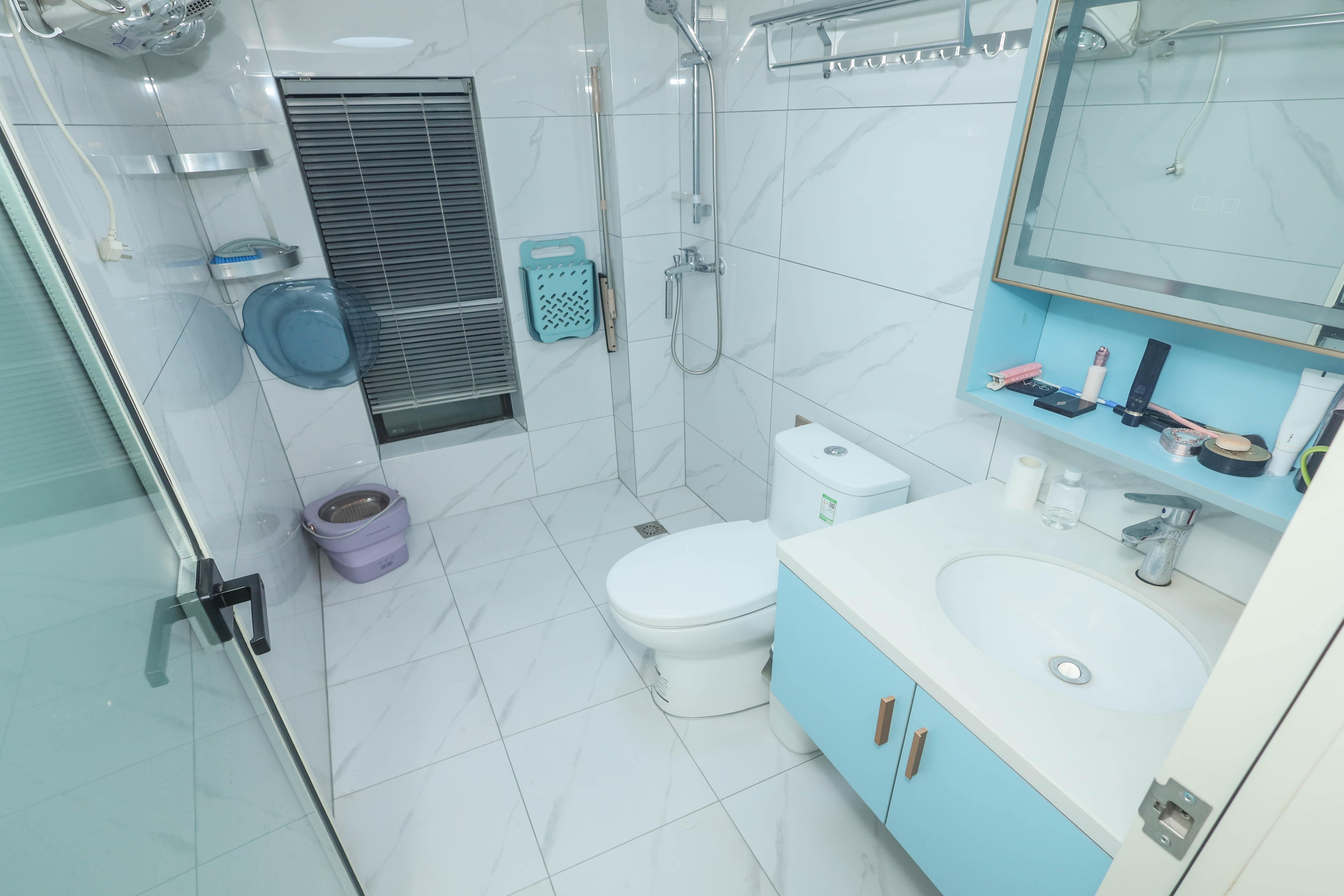 万科金色梦想B区  2室2厅2卫    60.0万 万科金色梦想B区  2室2厅2卫    60.0万卫生间