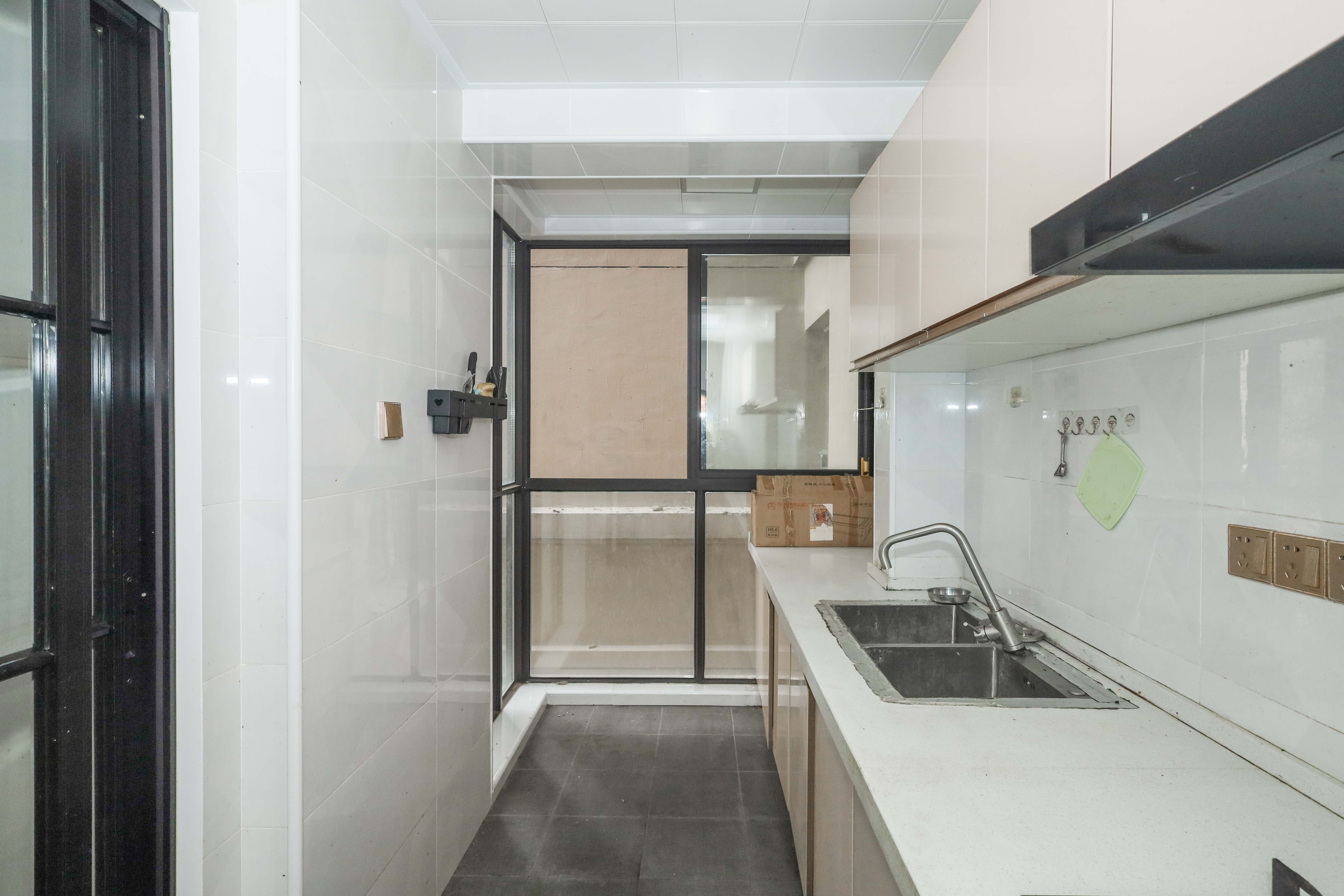 梅溪湖合能璞丽  3室2厅2卫    115.0万厨房