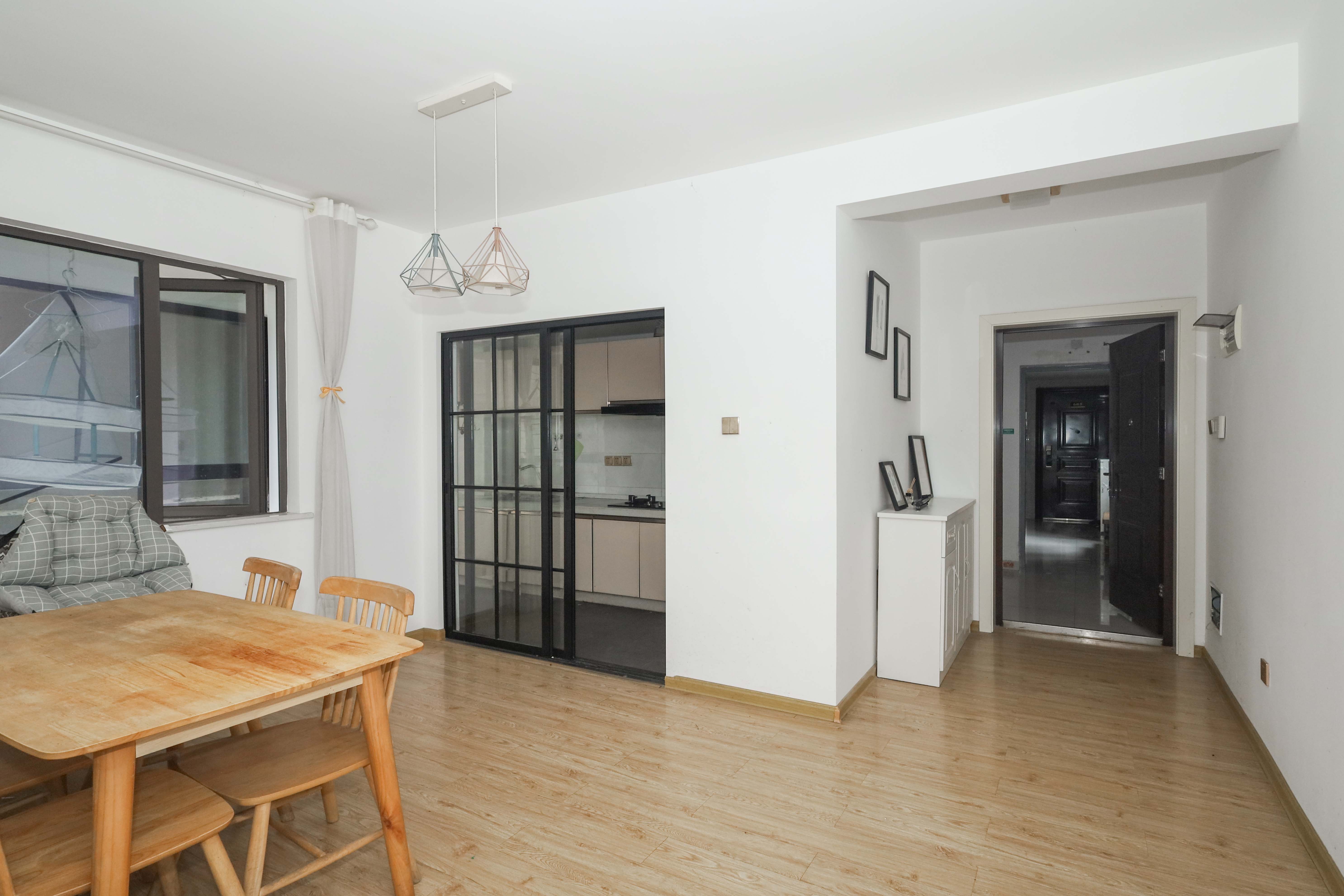 梅溪湖合能璞丽  3室2厅2卫    115.0万其他