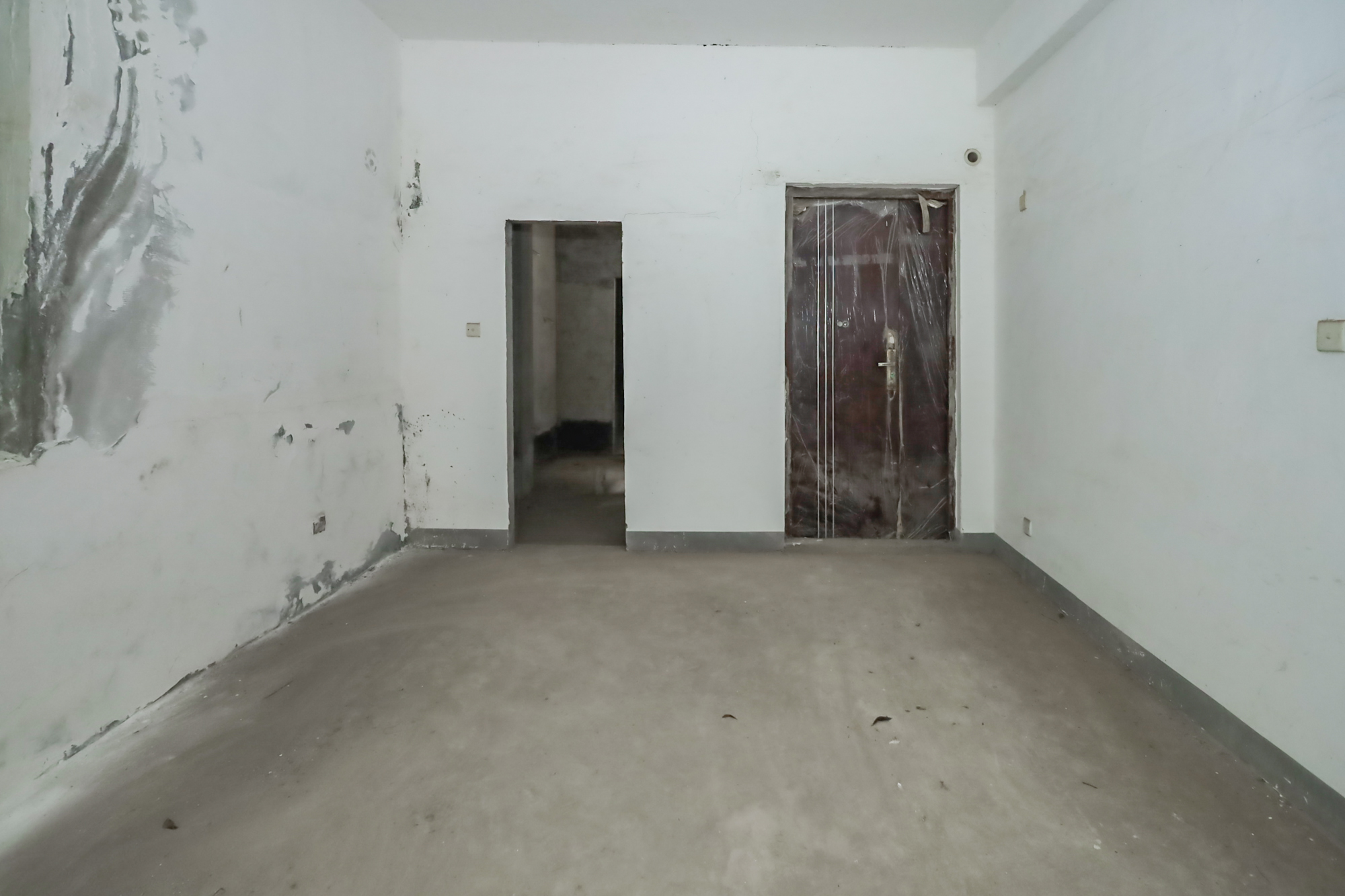 西山汇景一、二期  4室2厅5卫    480.0万 西山汇景一、二期  4室2厅5卫    480.0万其他