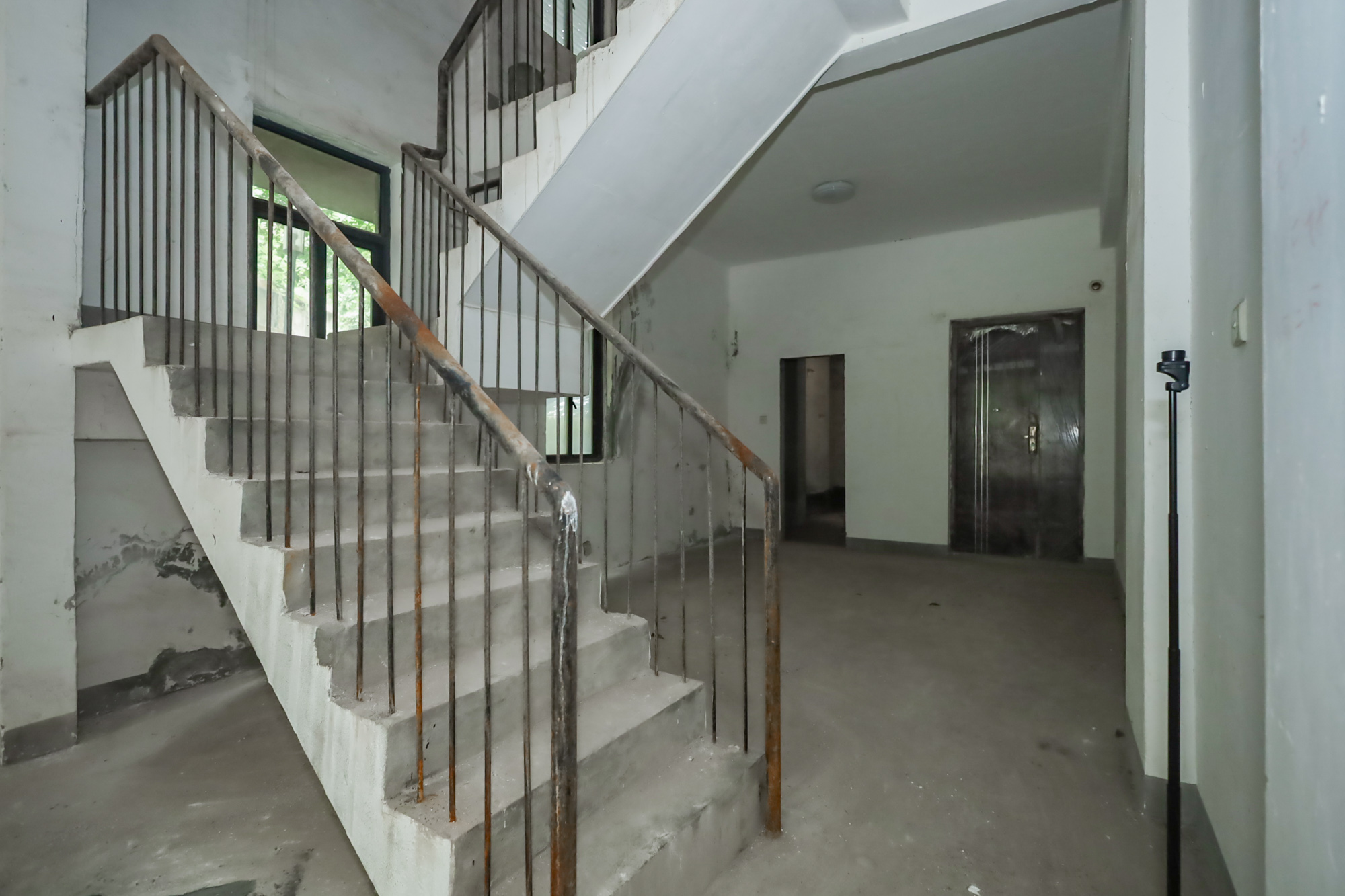 西山汇景一、二期  4室2厅5卫    480.0万 西山汇景一、二期  4室2厅5卫    480.0万其他