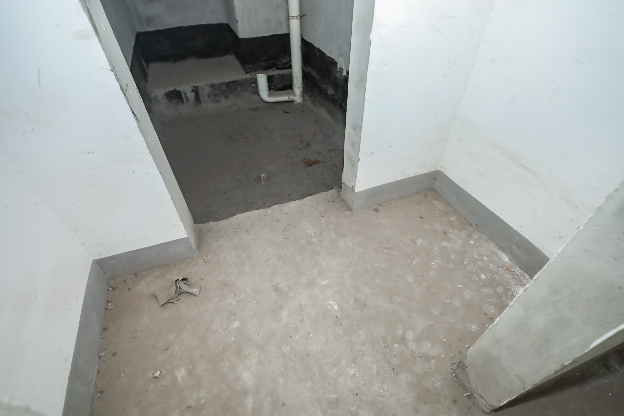 西山汇景一、二期  4室2厅5卫    480.0万 西山汇景一、二期  4室2厅5卫    480.0万卫生间