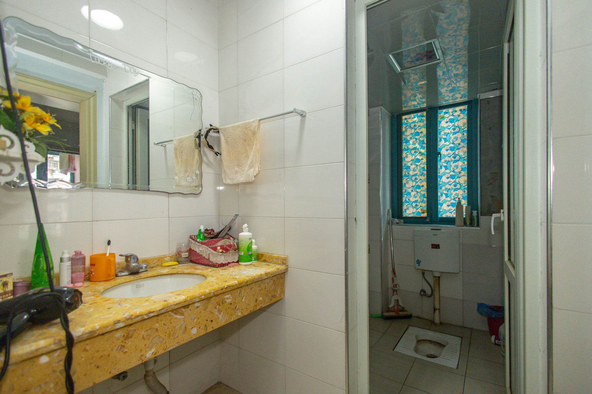 蝴蝶谷 1室1厅1卫 30.8万 蝴蝶谷 1室1厅1卫 30.8万卫生间